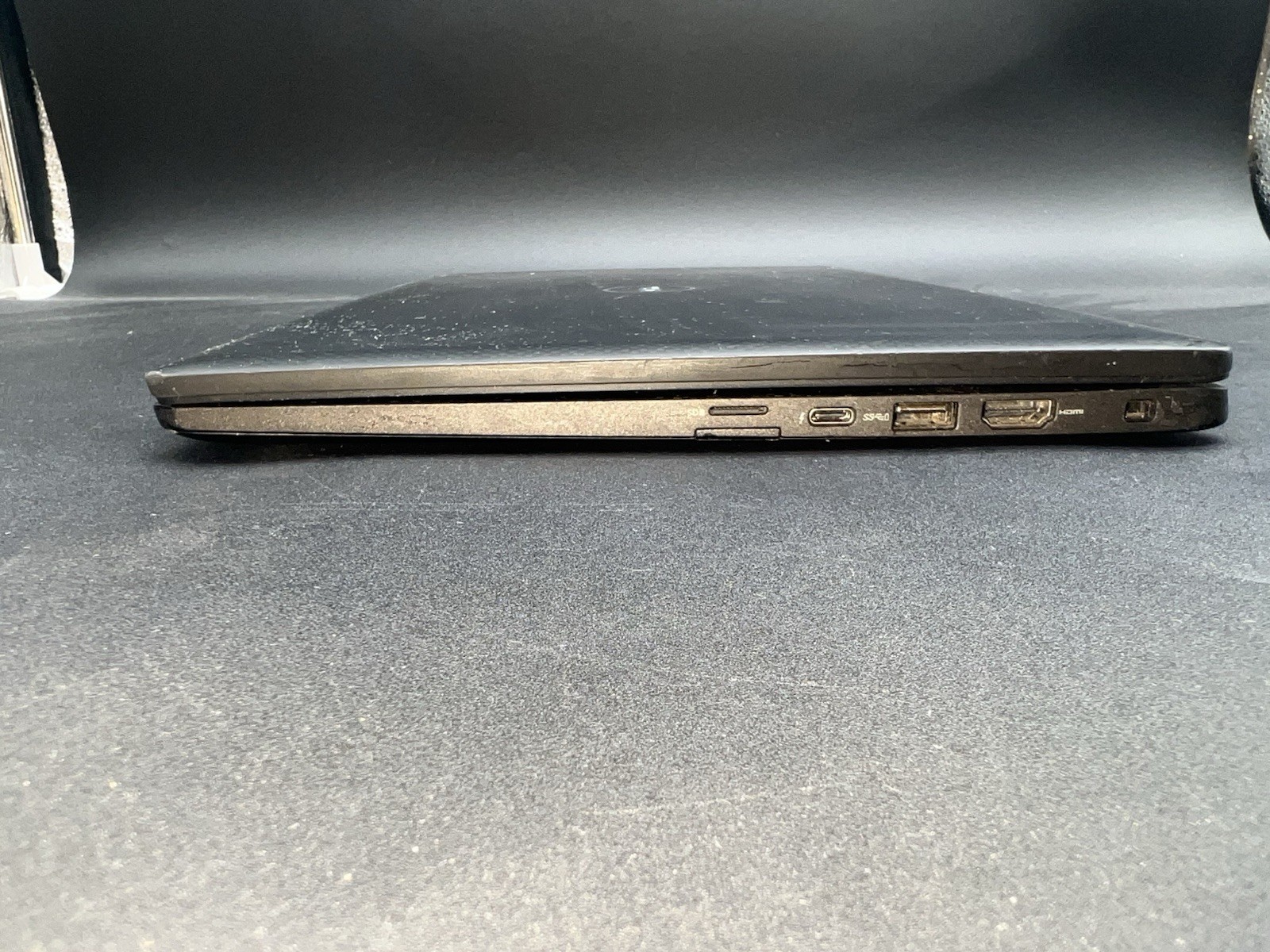 Dell Latitude 7520 15.6″ Intel i5-1145G7 2.6GHz 16GB RAM 256GB NVMe NVMe Win11P