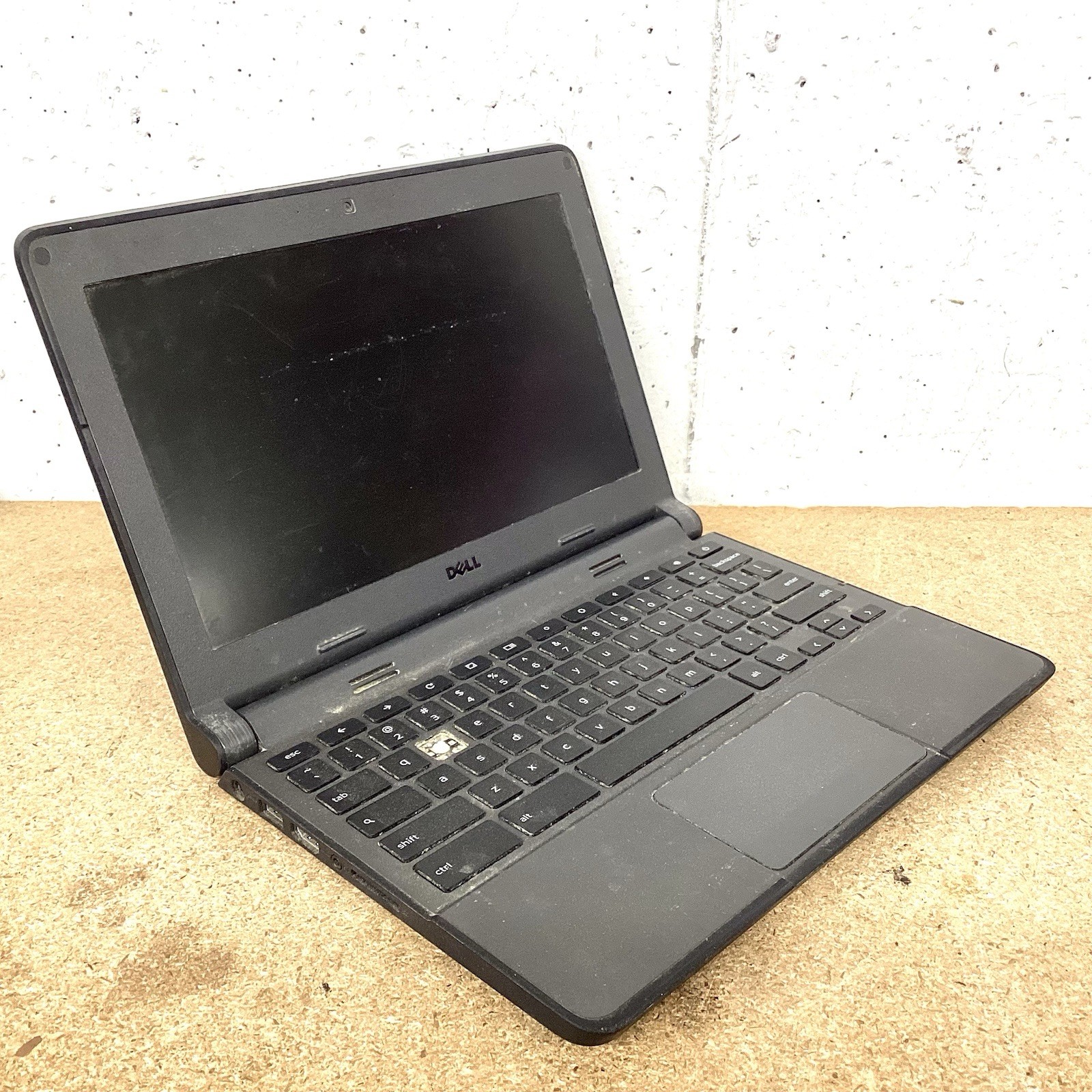 Dell Chromebook 3120 11.6″ Celeron N2840 2.16GHz 4GB RAM Untested No Charger
