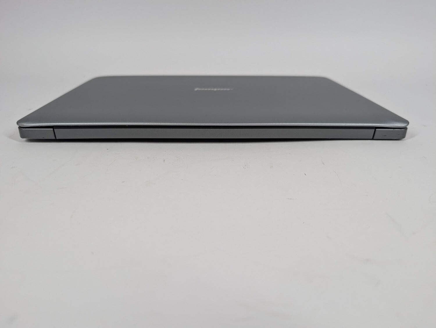 Jumper EZbook X3 13.3″ N3350 1.1GHz 6GB RAM 64GB EMMC