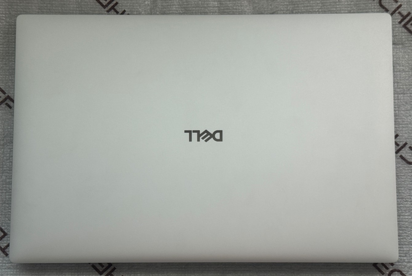 Dell 14 Premium 14.5″ 3.2K OLED Touch Laptop Ultra 7 255H 32GB RAM 1TB SSD Wty