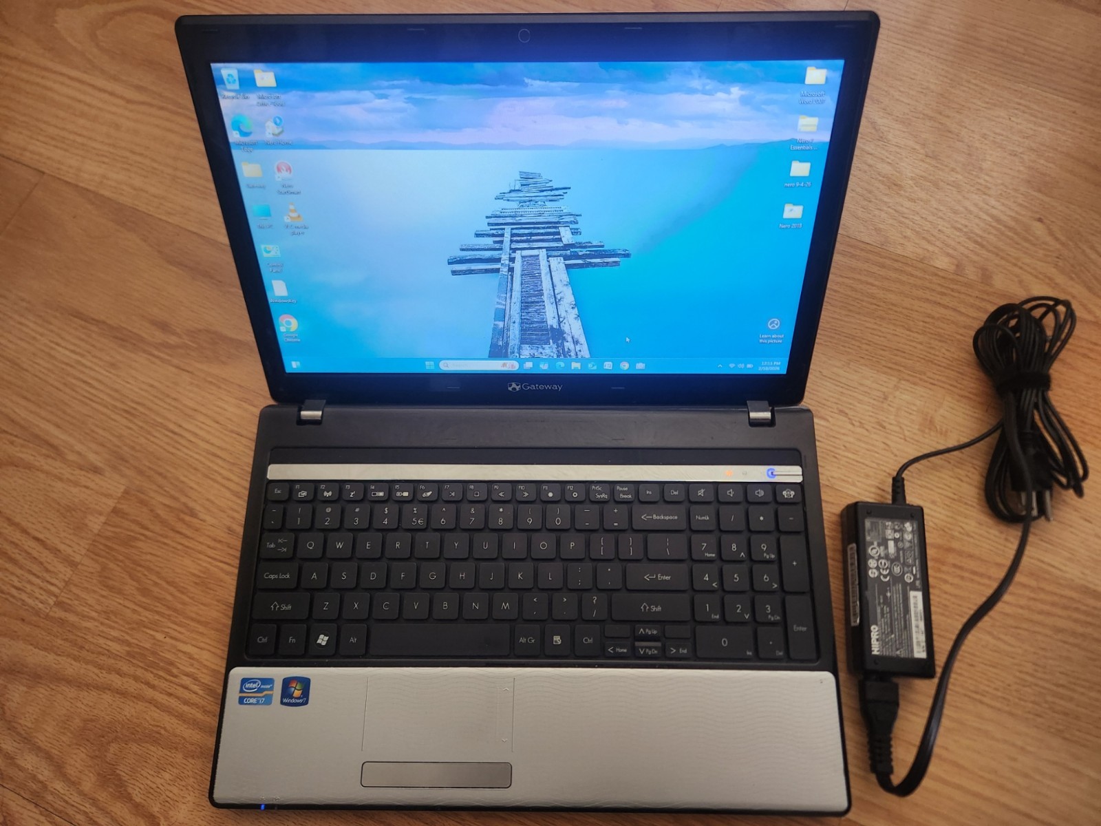 Gateway laptop Core™ I7 CPU M620@2.67GHz 8gb @256 ssd