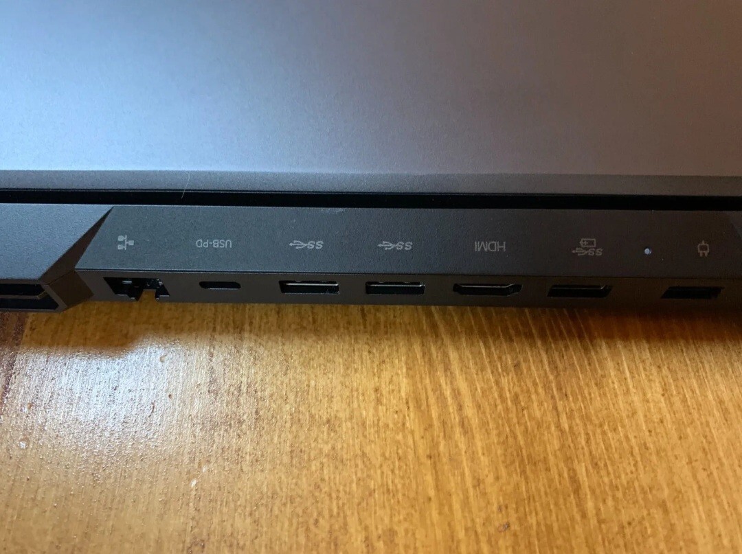 Lenovo Legion 5 Pro 16″ Gaming AMD Ryzen 7 16gb RAM 165 Hz NVIDIA GeForce 3060