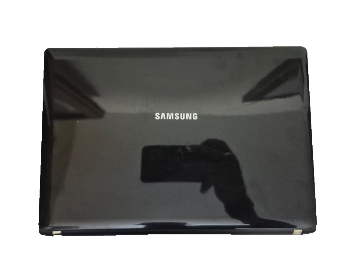 Samsung NC10 Netbook Black Defective Keyboard No Charger XP