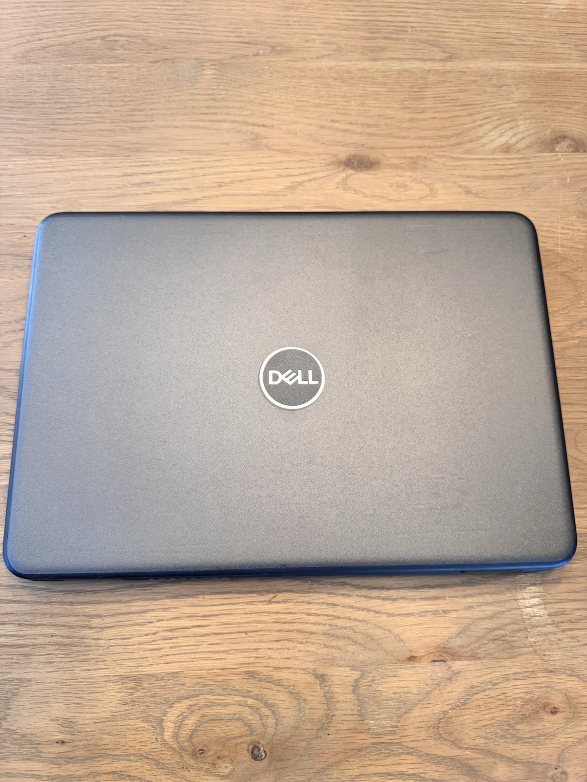 Dell Latitude 3310 13.3″ TOUCHSCREEN (128 GB SSD, Intel Core i3 8145U, 8GB RAM)