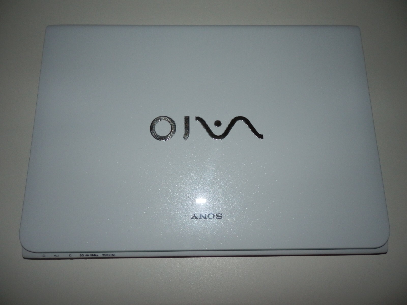 SONY Laptop SVE14AG15M, Intel Core i3-3110M, 14″ Zoll AMD Radeon, Unvollständig