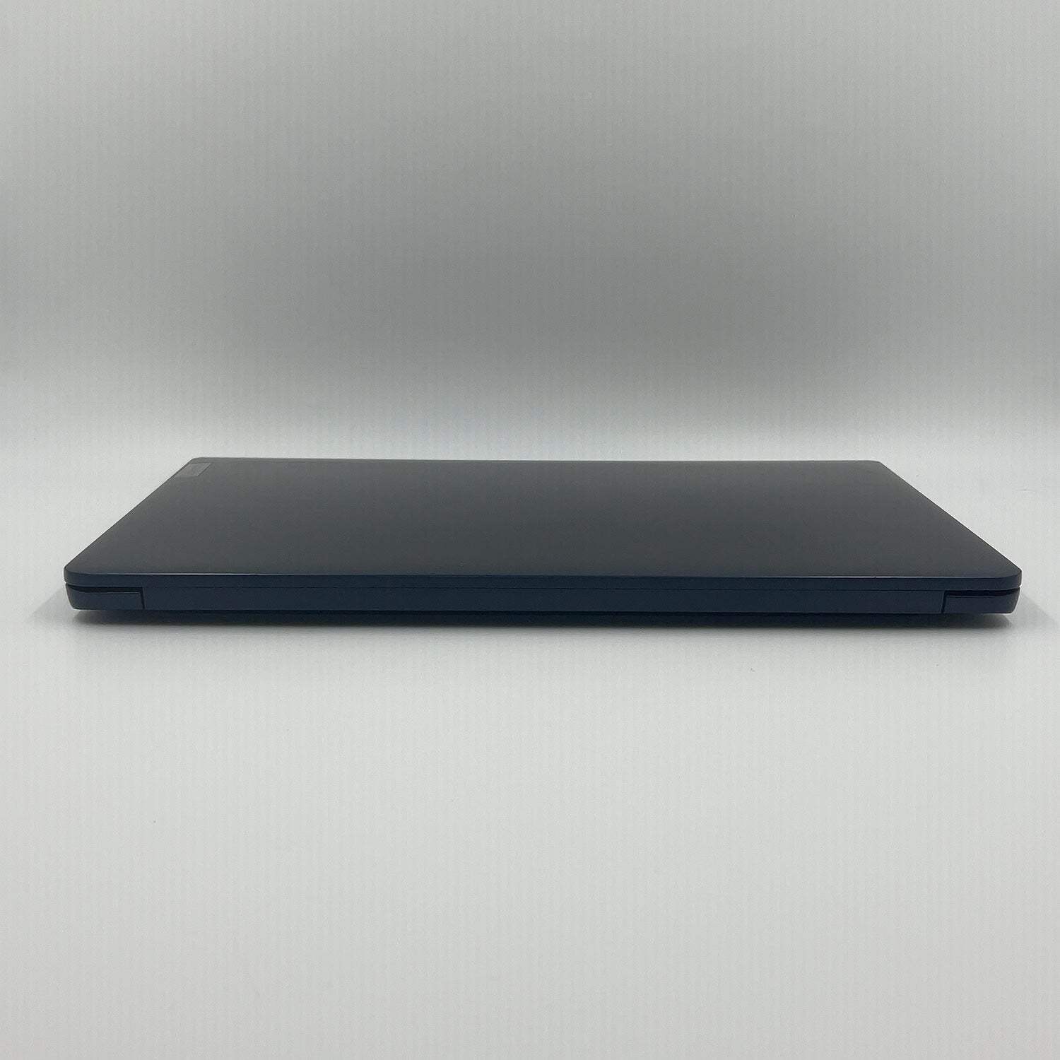 Lenovo IdeaPad 1 15AMN7 15.6″ Ryzen 5 7520U 2.8GHz 8GB RAM 256GB SSD
