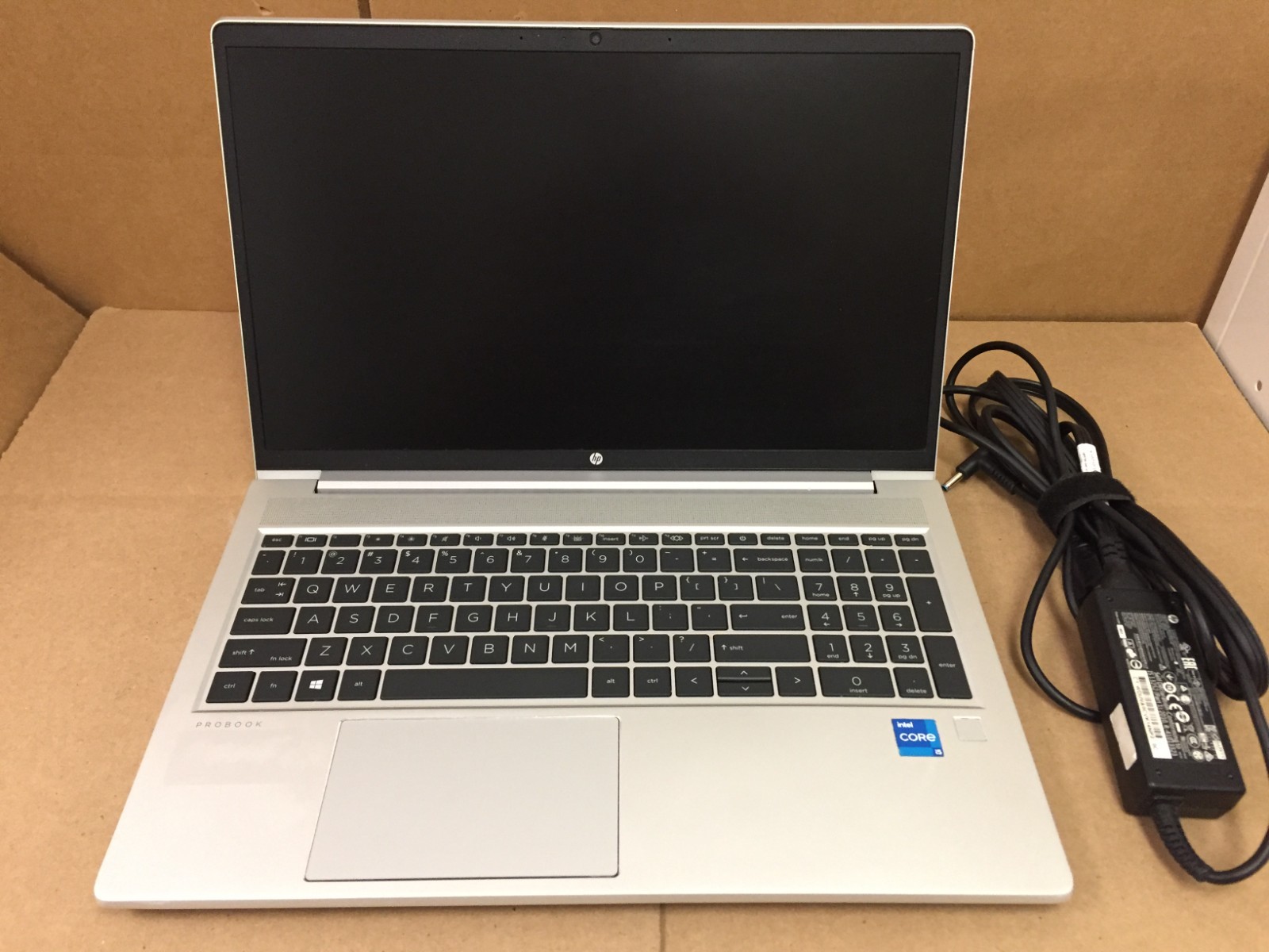 HP PROBOOK 650 G8 15.6″ FHD Intel i5-1135G7 256GB SSD 1x16GB DDR4 w/AC
