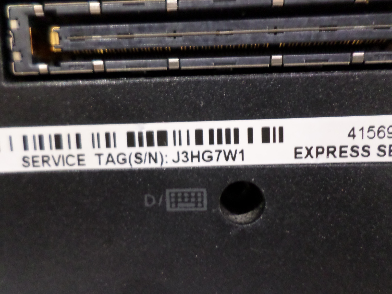 Dell Latitude E6530 – Intel Core i5-3210M, No RAM/HDD/Bat, Dead Pixels – PARTS