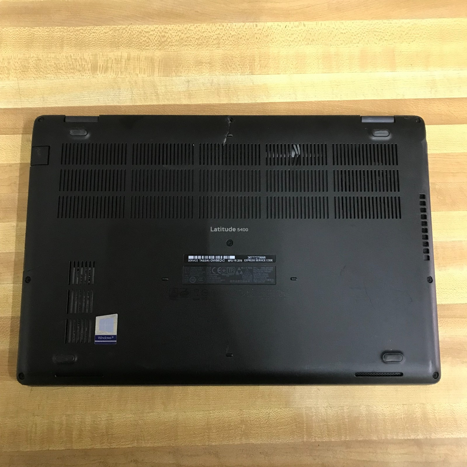 Dell Latitude 5400 14″ Laptop i5-8365U 12GB RAM 256GB SSD (Windows 11 Pro)