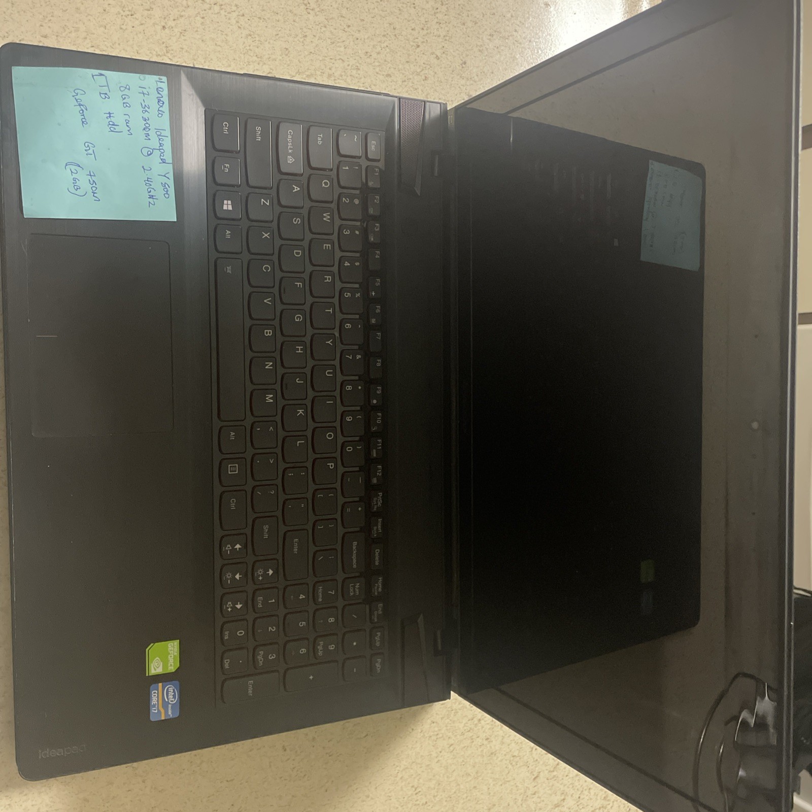 Lenovo Ideapad Y500 Gaming Laptop. 8GB Ram 1TB HDD/ Win 10/ Nvidia GeForce 750M