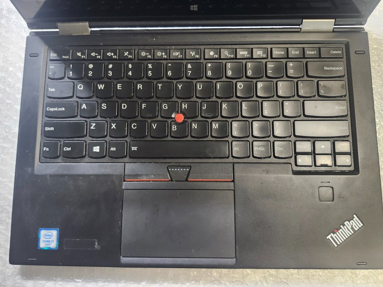 Lenovo ThinkPad X1 Yoga 1st Gen | i7-6500U | 8GB RAM | 120GB SSD | Win 10 Pro