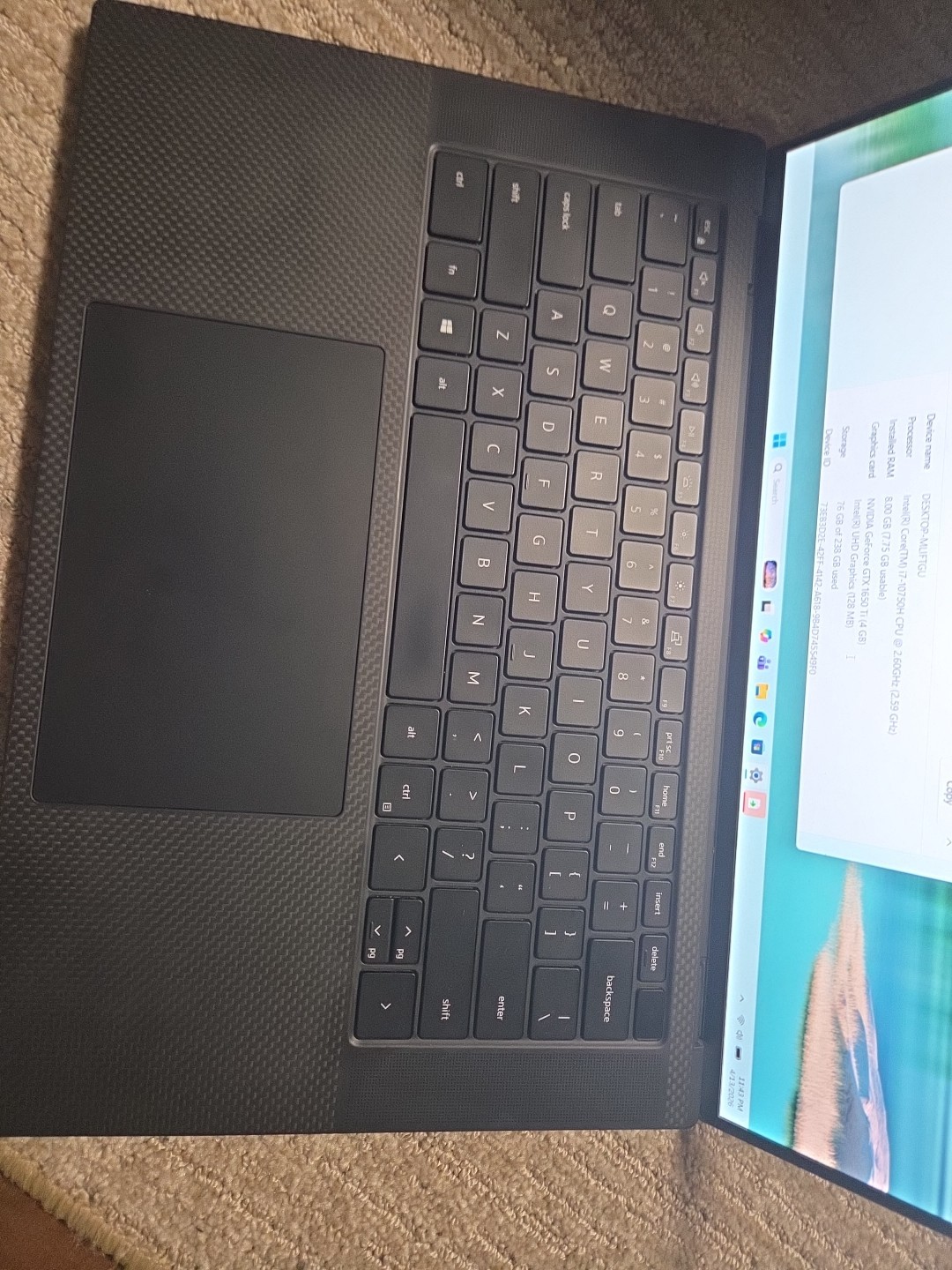 Dell XPS 15 9500 Intel i7-10750H 2.60Ghz 8GB RAM 240gb, GTX 1650 Ti