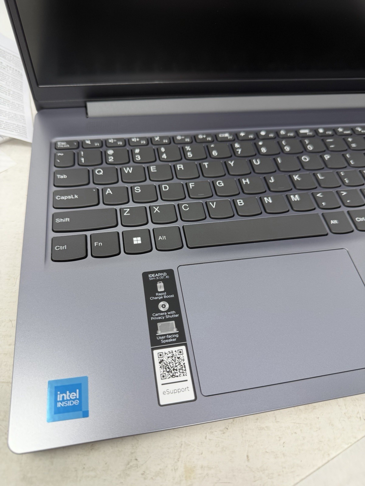LENOVO IdeaPad Slim 3 15IAN8 15.6″ FHD Intel N100, 4gb Ram, 128gb HHD, Intel UHD