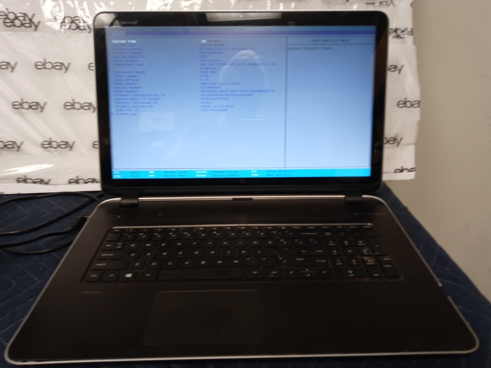 HP Pavilion 17-f233nr AMD A10- 5745m @2.10 GHz/ 8 GB RAM / 1 TB HDD NO OS NO AC