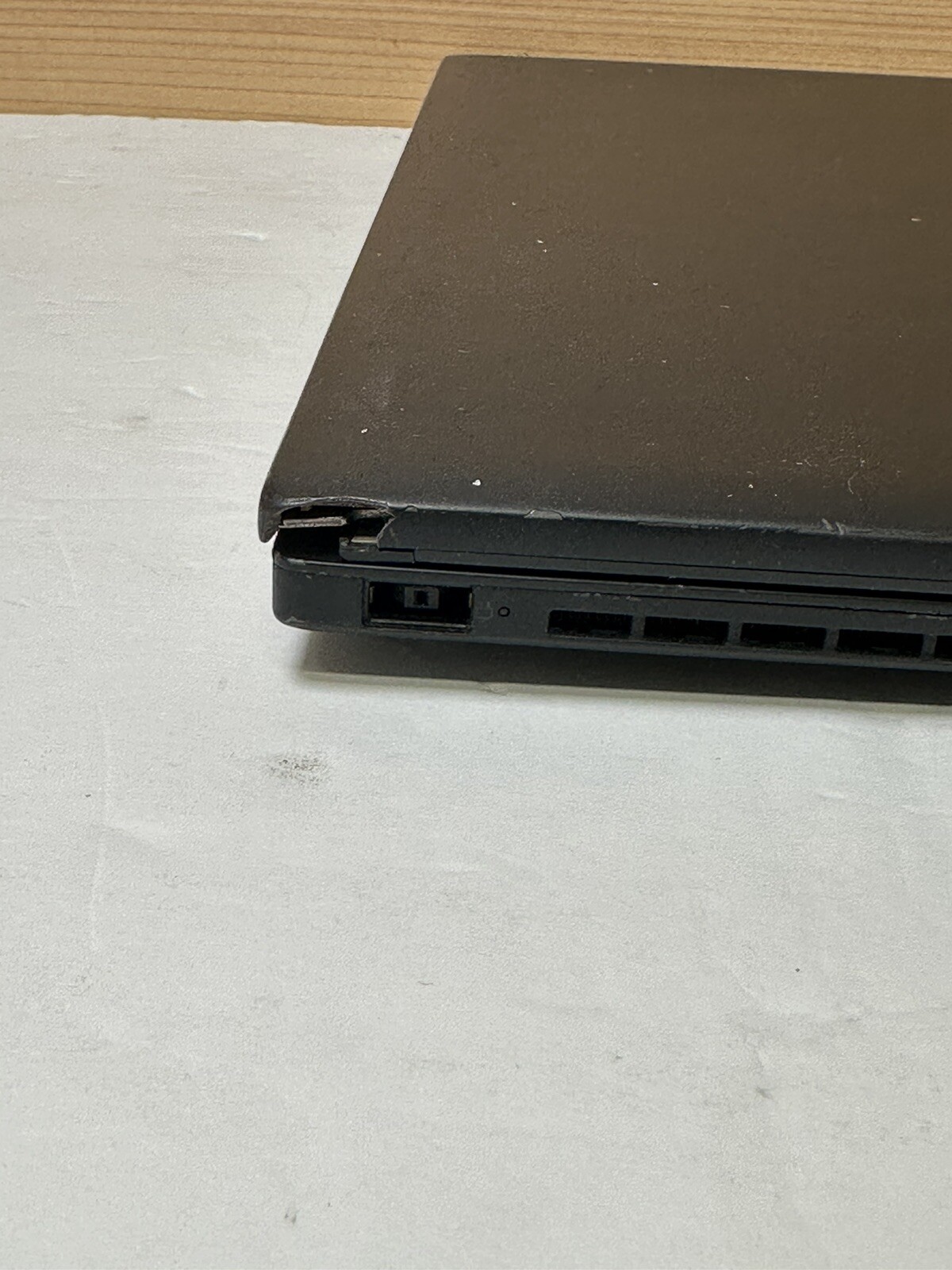 Lenovo ThinkPad X1 Carbon Intel Core i5-3427U 1.8GHz 4GB RAM No Hard Drive