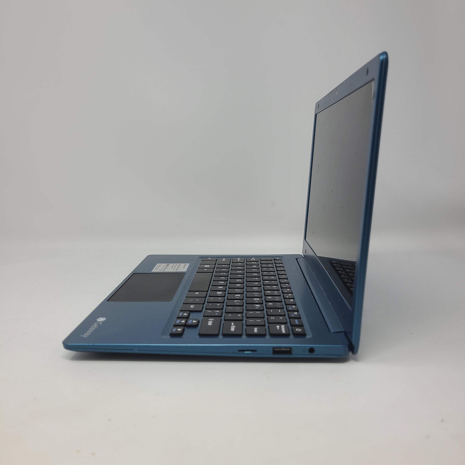 Gateway GWTN116-3BL 11.6″ Laptop Blue 64GB 4GB RAM For /Parts NO POWER
