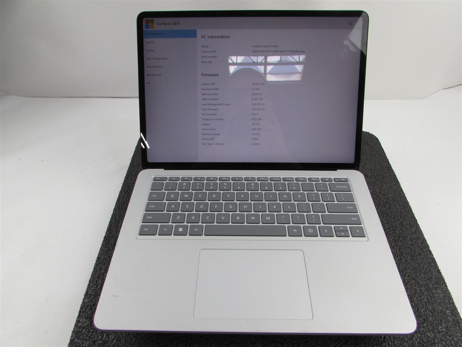 Microsoft Surface Laptop Studio 1964 i7-11370H 1TB SSD 32GB RTX A2000 *No A/C*