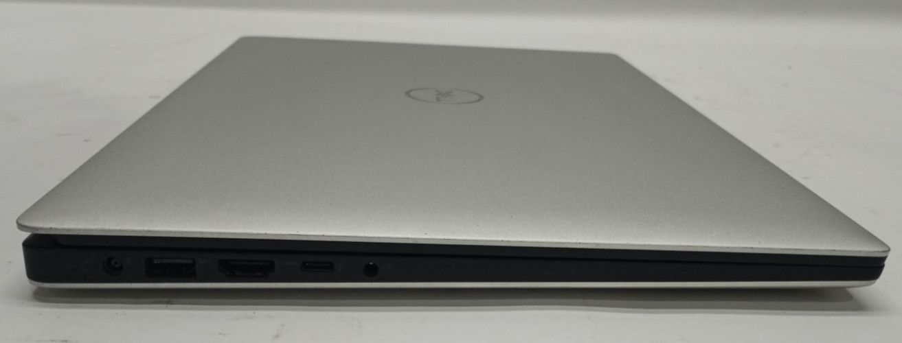 Dell XPS 15 7590 15.6″FHD i5-9300H@2.40GHz 8GB RAM 256GB NVMe Win11Pro MC481*!