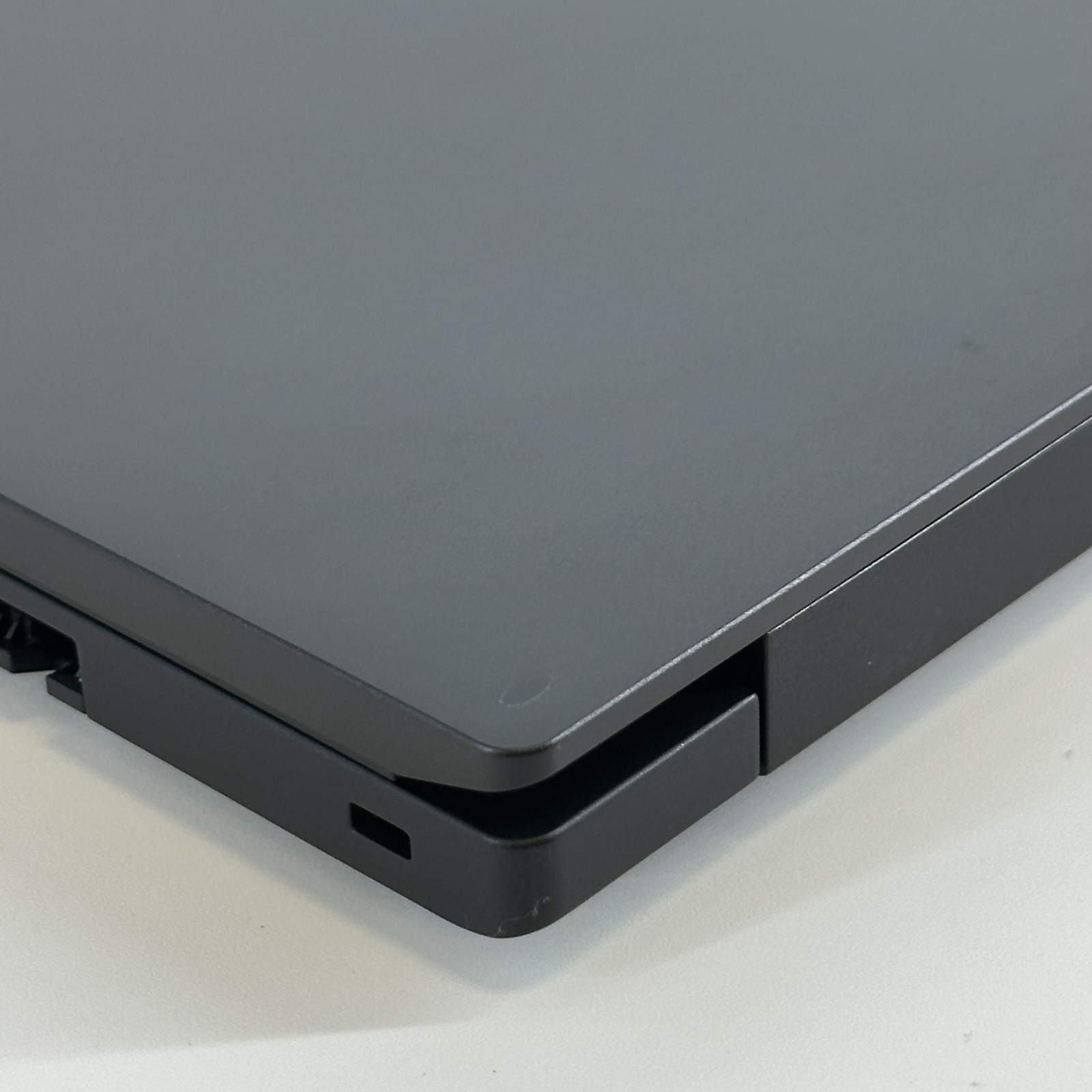 Lenovo ThinkPad E14 Gen 6 FHD+ 1.3 GHz Ultra 5 125U 8GB 512GB SSD Excellent