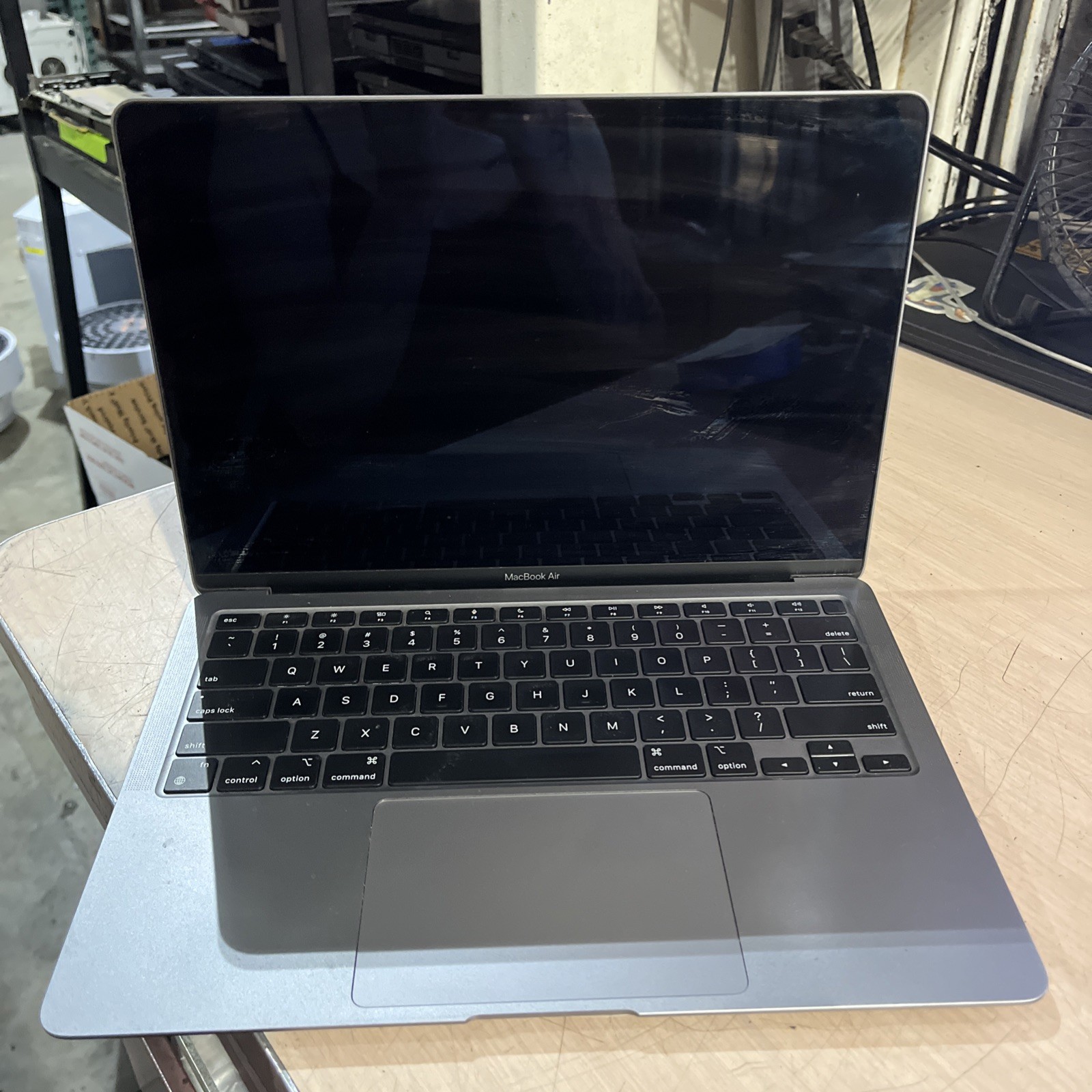 APPLE MACBOOK AIR “M1″ 8 CPU/7 GPU 13” 3.2GHZ 8GB RAM 128SSD