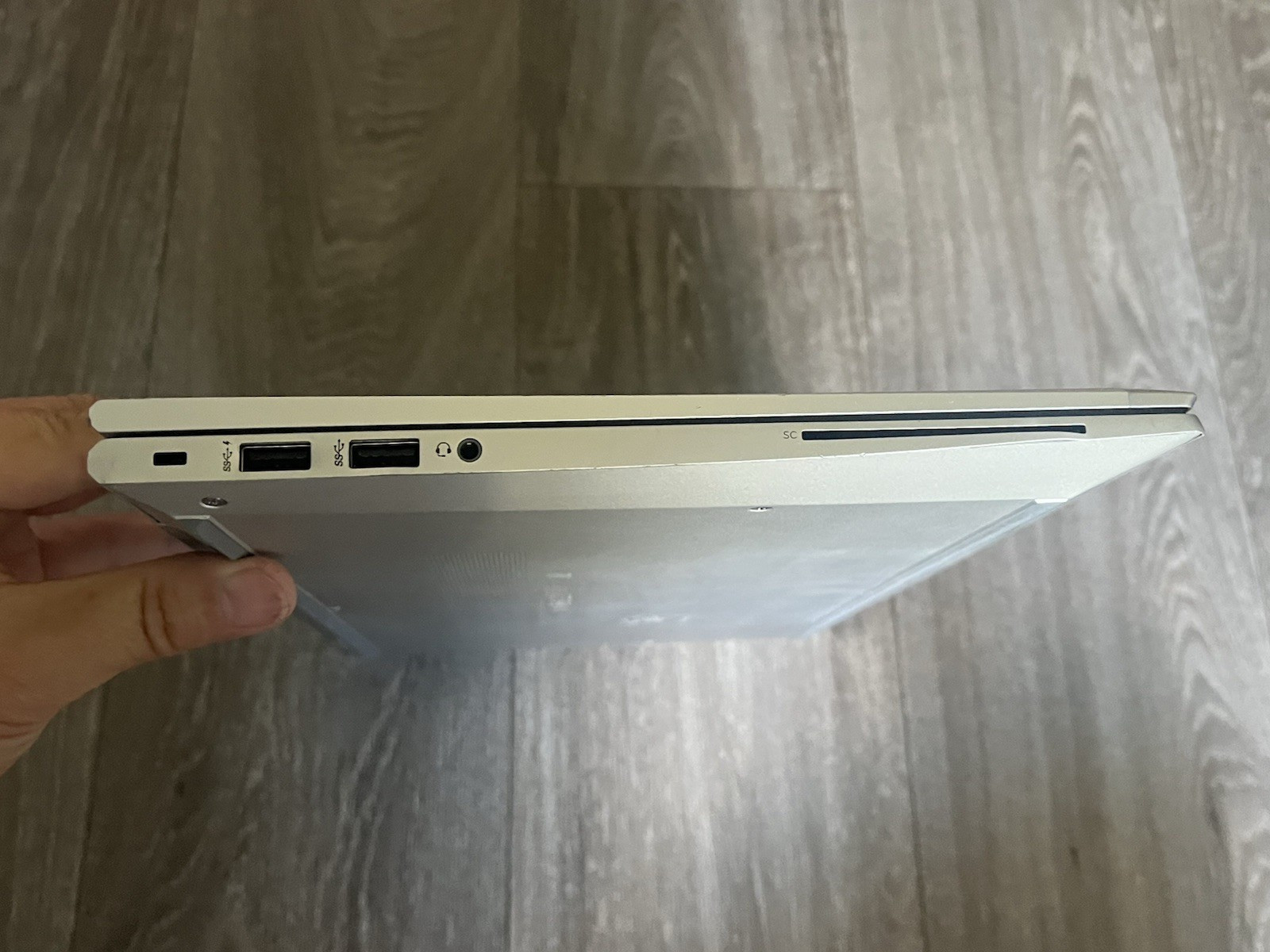 HP Elitebook 840 G8 i7-11651G7 2.8GHz 16 GB RAM 512 GB 360W8UT GRADE B READ