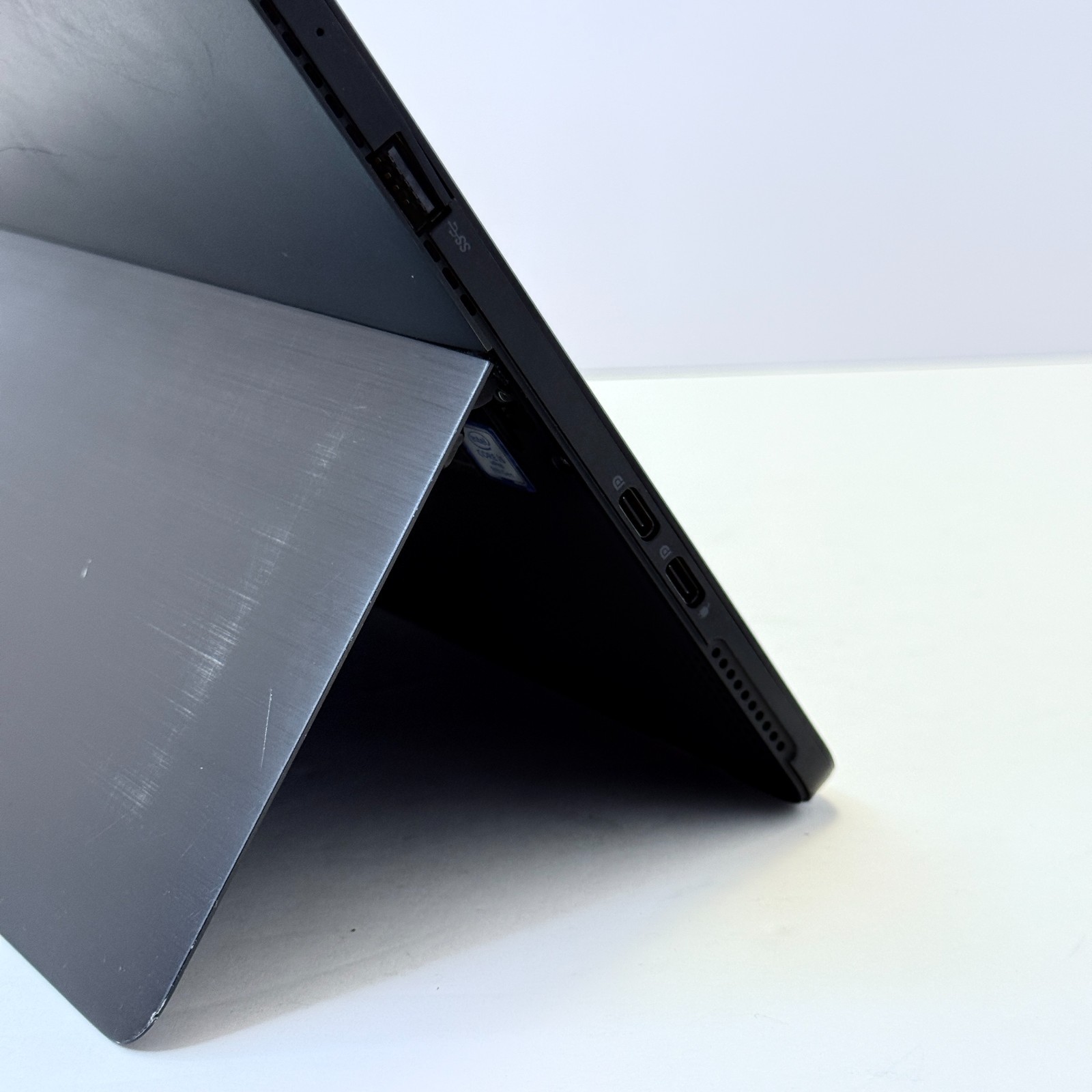 Dell Latitude 5290 2-in-1 i5 8GB RAM 256GB | Touchscreen issues | FOR PARTS |