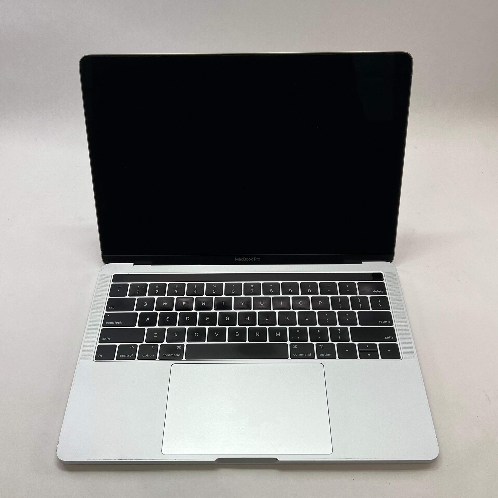 Broken 2018 Apple Macbook Pro Quad Core i5 8GB RAM 500GB A1989 Bad Battery