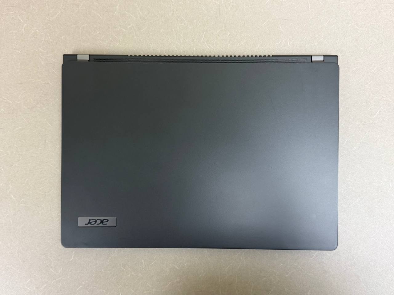Acer TravelMate P614-51-G2, 14 inch (i5 10th gen, 12 GB RAM, 256 GB SSD)