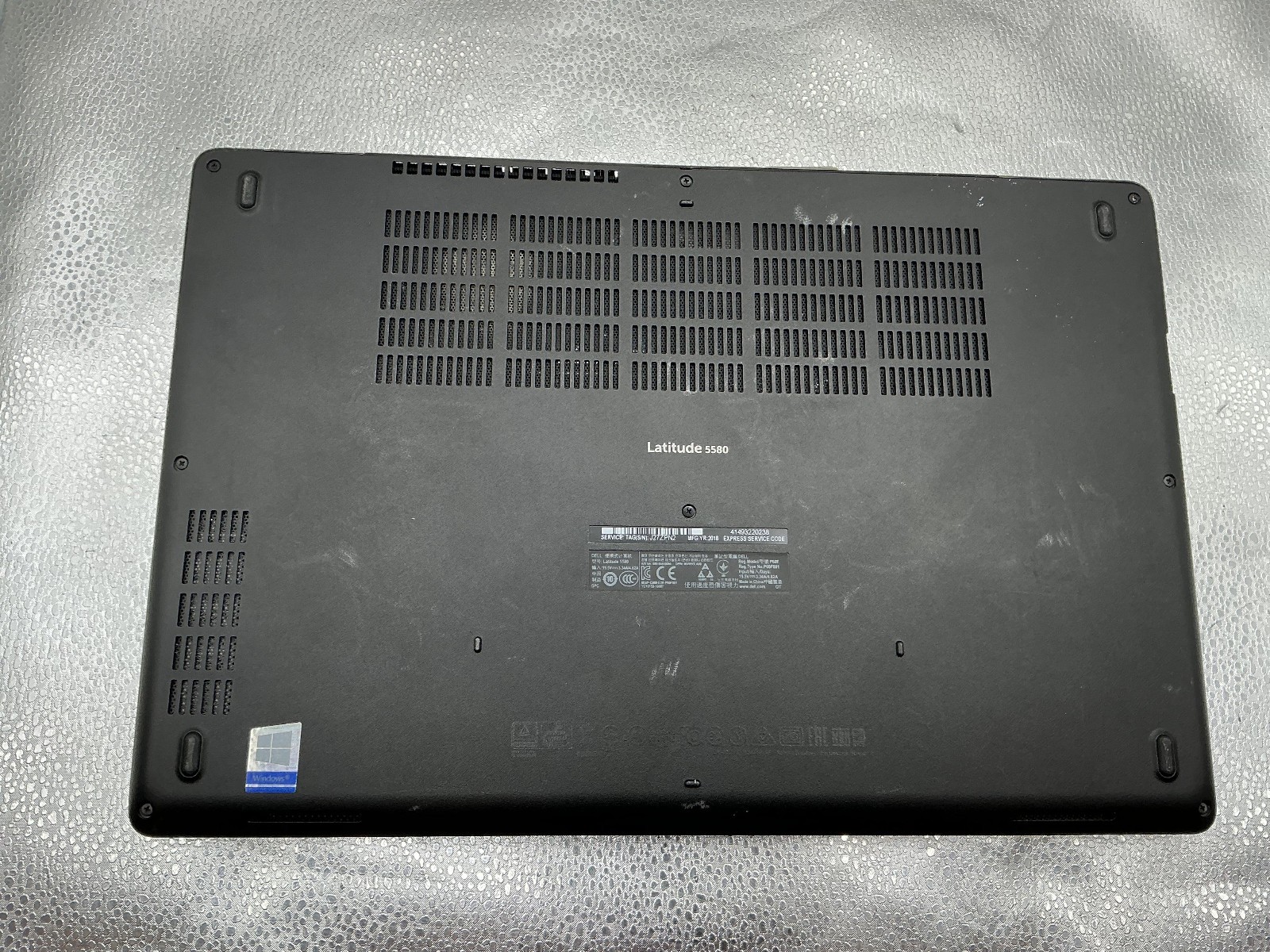 Dell Latitude 5580 i5-7300U @ 2.9GHZ, 256GB SSD, 16GB RAM, Win10, 1920×1080