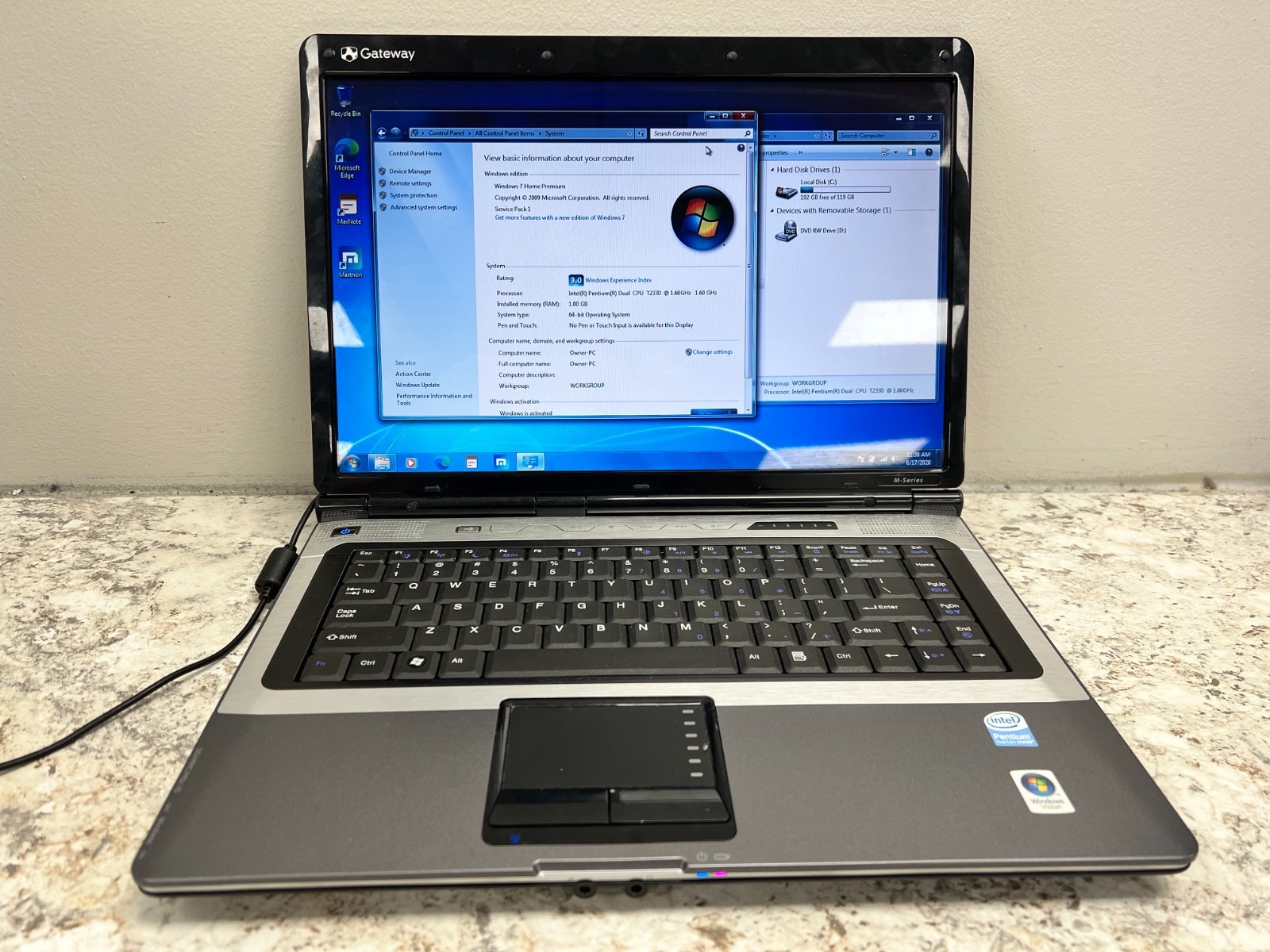 Gateway M-Series SA1 Laptop Pentium Dual T2330 1.6Ghz 1GB RAM 120GB SSD