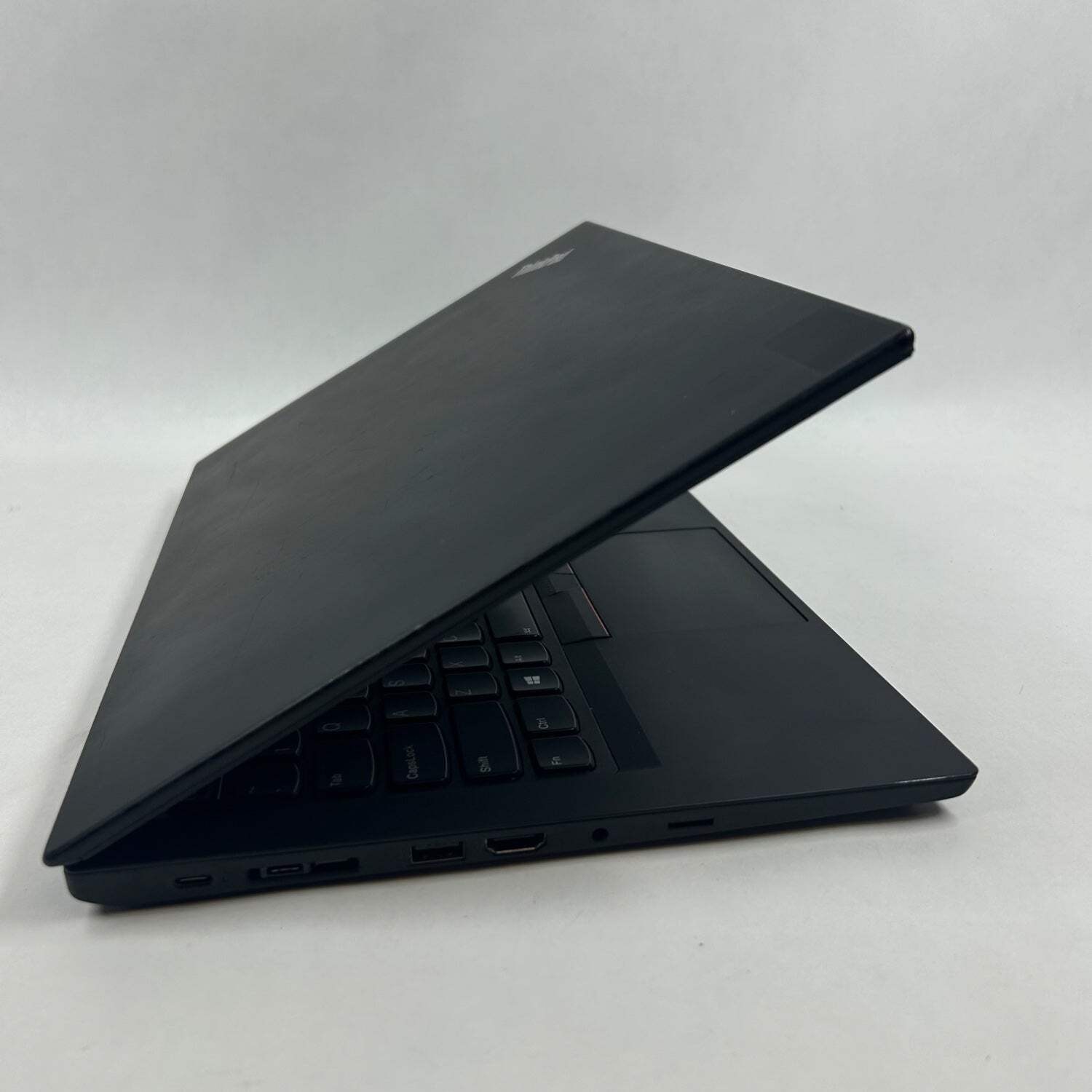 Lenovo ThinkPad T495 14″ Ryzen 5 3500U 3.5GHz 8GB RAM 250GB SSD READ