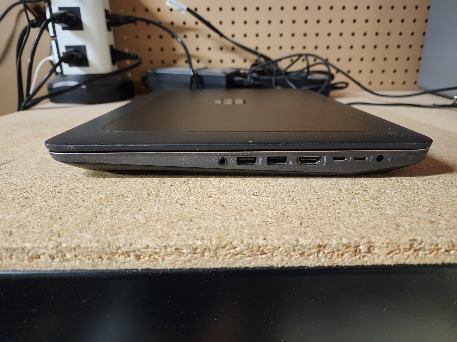 HP ZBook 15 G4 i7-7700HQ 2.8GHz 16GB RAM 256GB SSD Win 11 Pro Quadro M1200