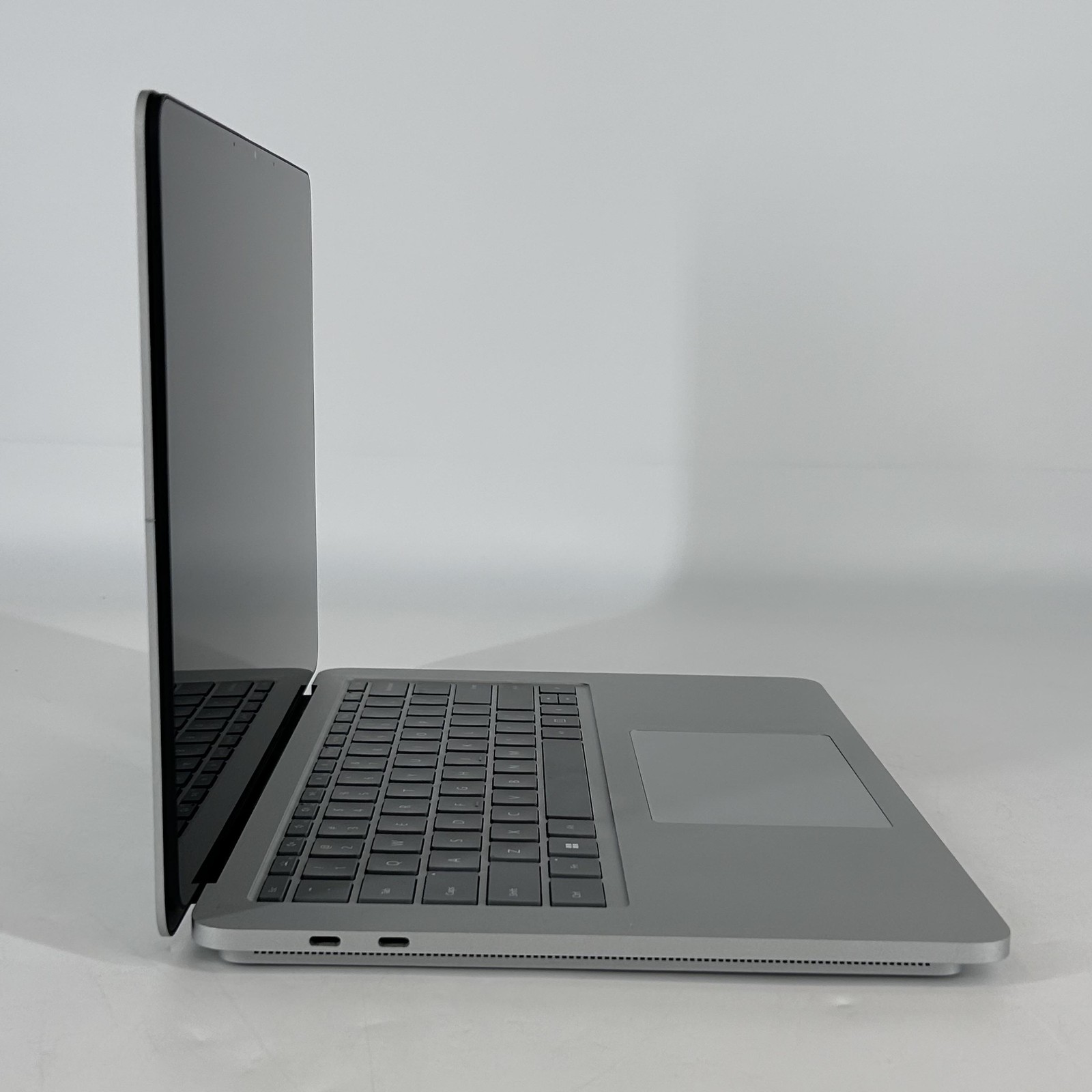 Microsoft Surface Laptop Studio 14.4 2K TOUCH i7-11370H 16GB 512GB RTX 3050 Ti