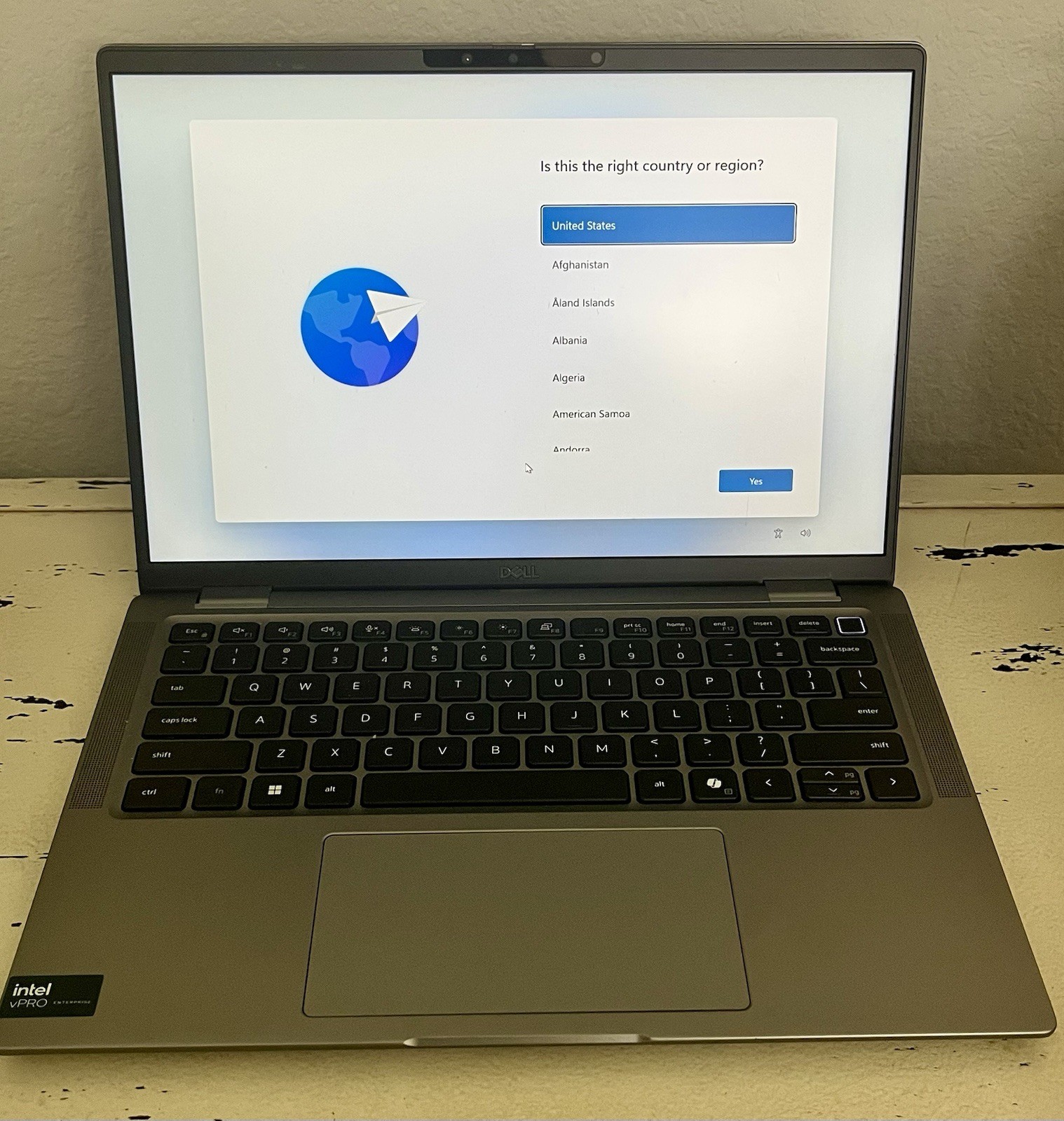 2025 Dell Latitude 7450 14″ 16GB RAM Intel Core Ultra 5 256GB SSD FHD Windows 11