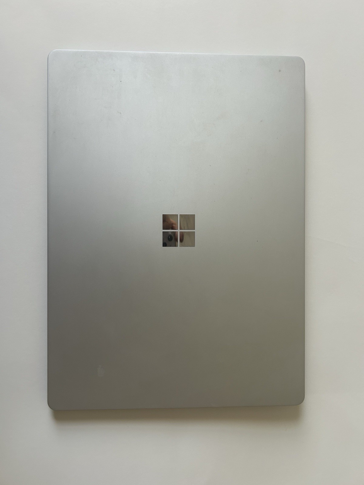 Microsoft Surface Laptop 13.5 inch (256 GB, Intel Core i5 7th, 8 GB) touchscreen