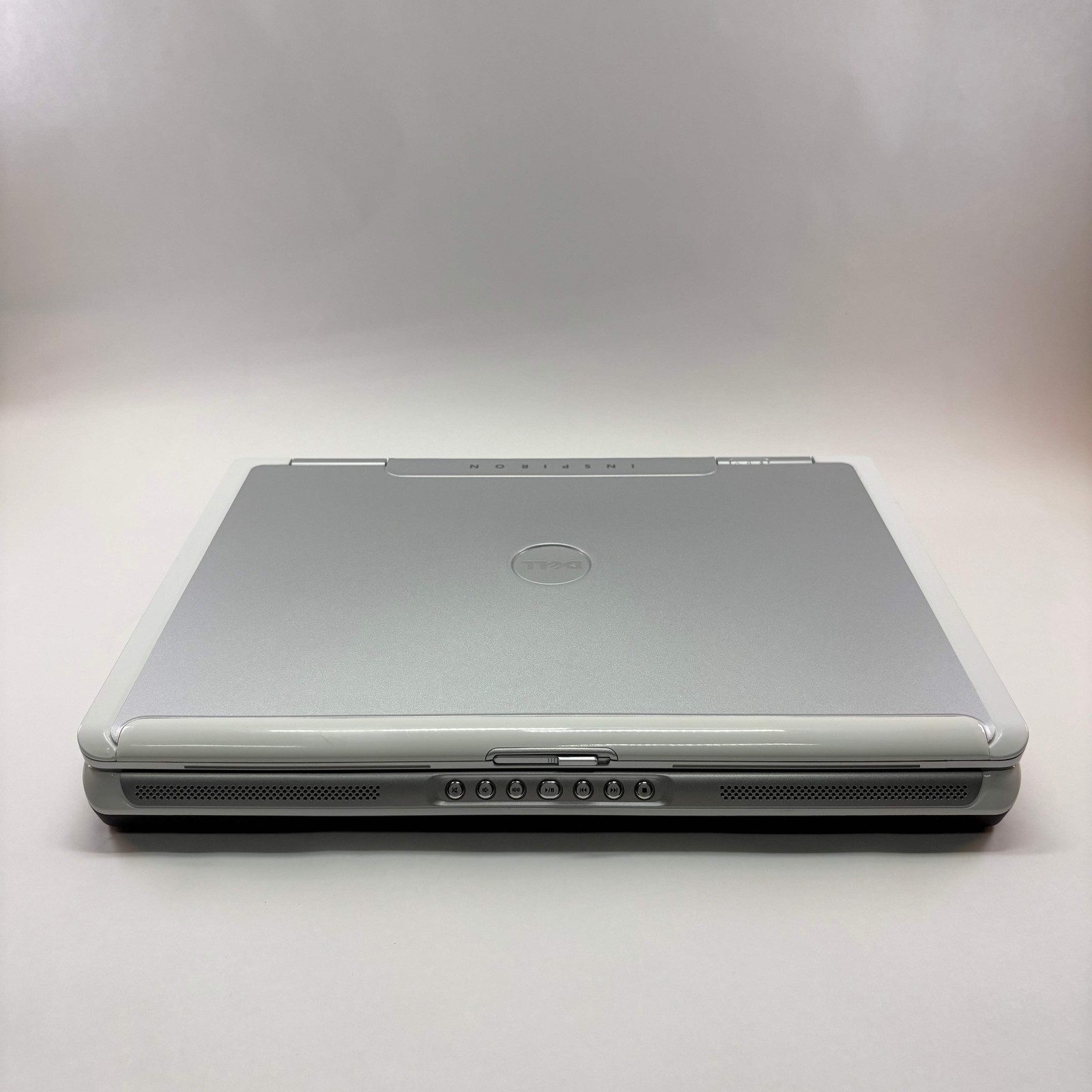 Broken Dell Inspiron E1705 PP05XB 17″ Core Does Not Power On
