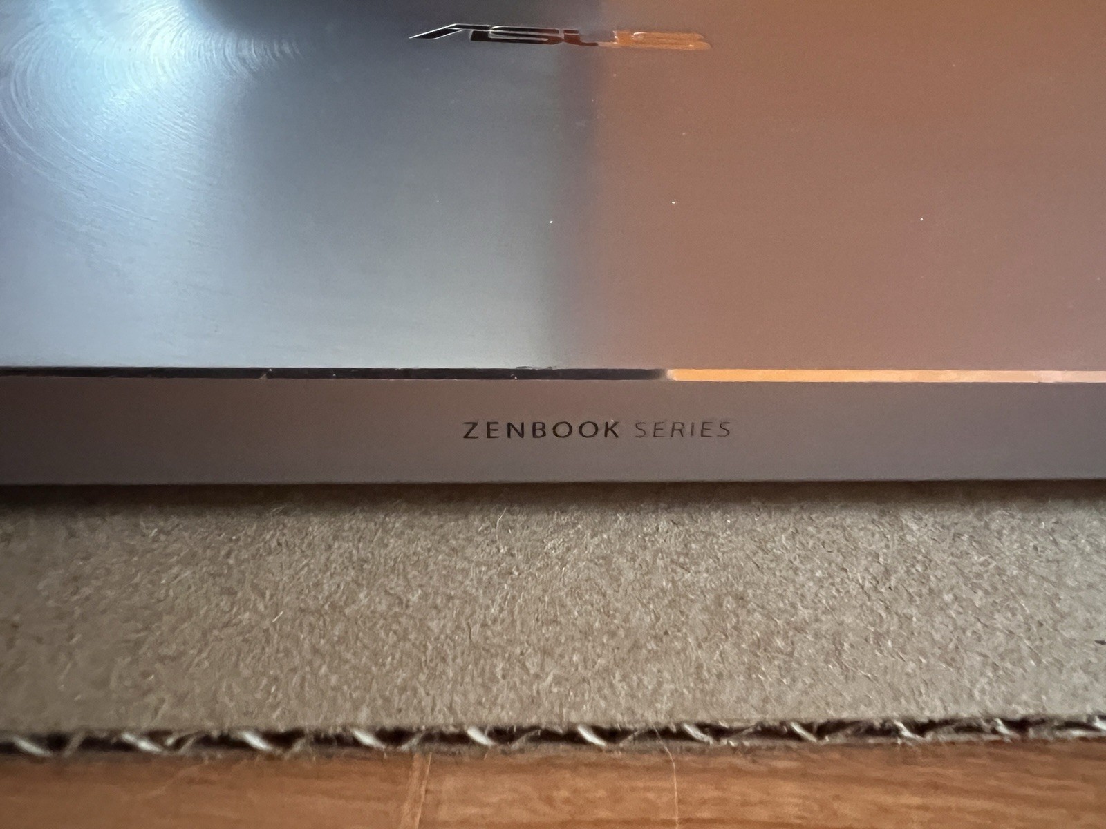 Asus zenbook Ux431f, i7-8565U , 16G Ram, UHD Intel Graphics, 256G, Win11 Pro