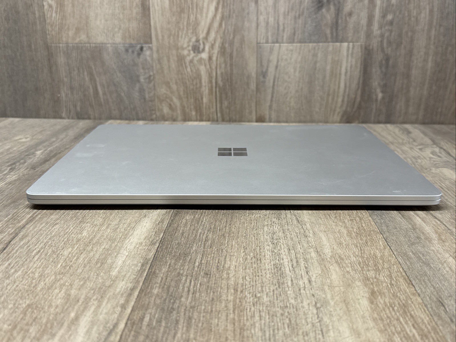 Microsoft Surface Laptop 7 2037 13.8″ Snapdragon X 3.4GHz 16GB RAM 512GB SSD