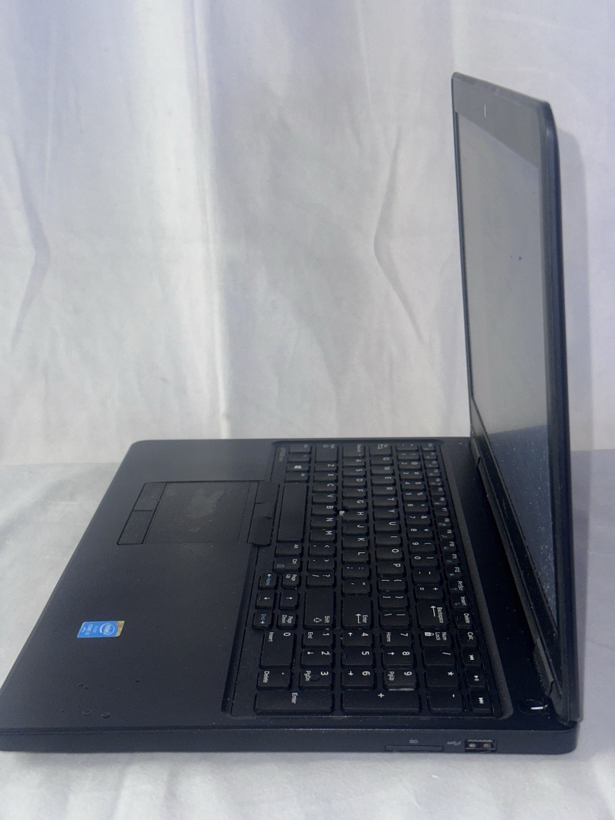 Dell Latitude E5550 i5-5300u 2.3GHz, 4GB Ram, No HDD