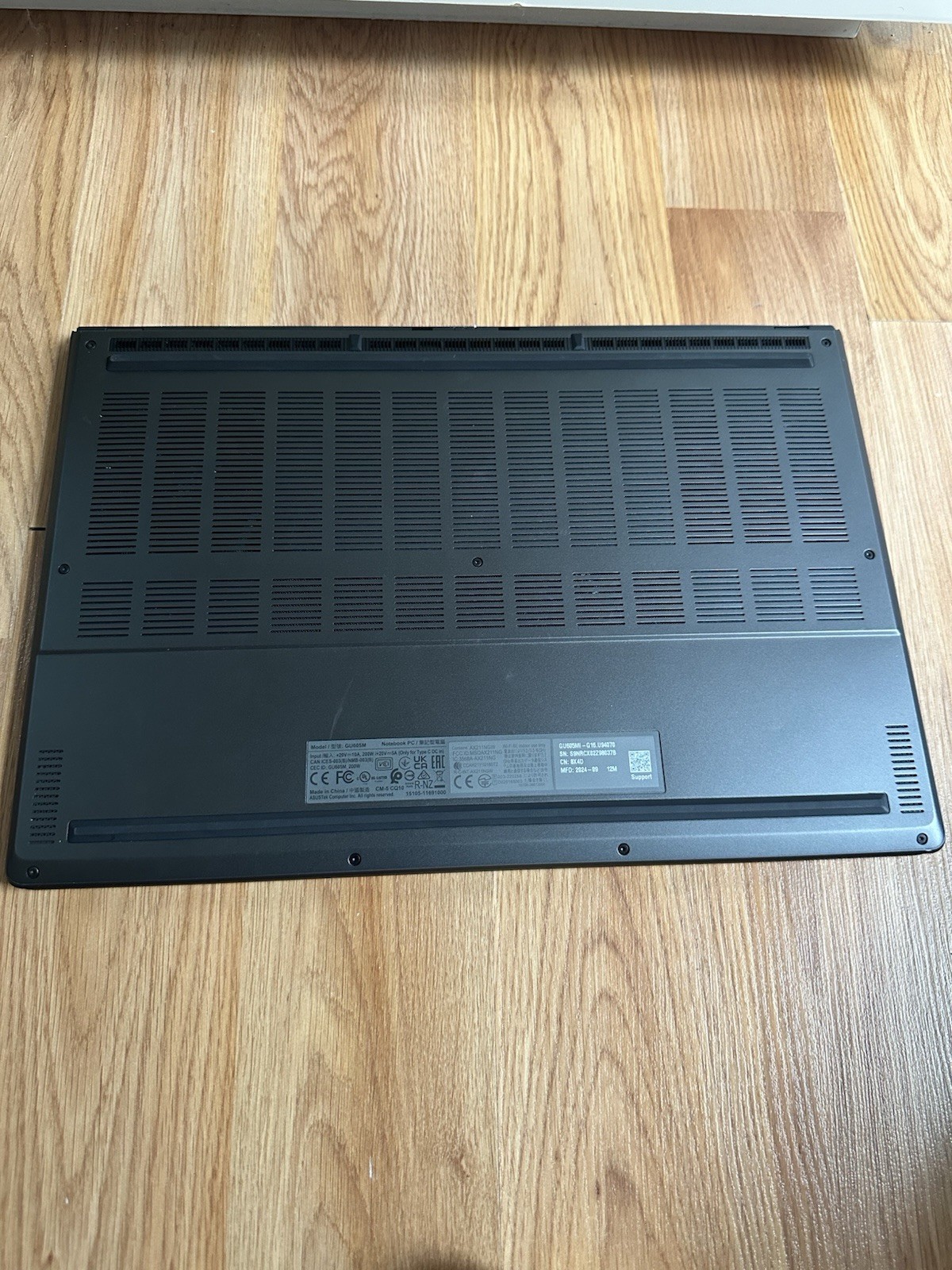 ASUS ROG Zephyrus GU605MI 16in Core Ultra 9 RTX 4070 16GB 1TB Win11