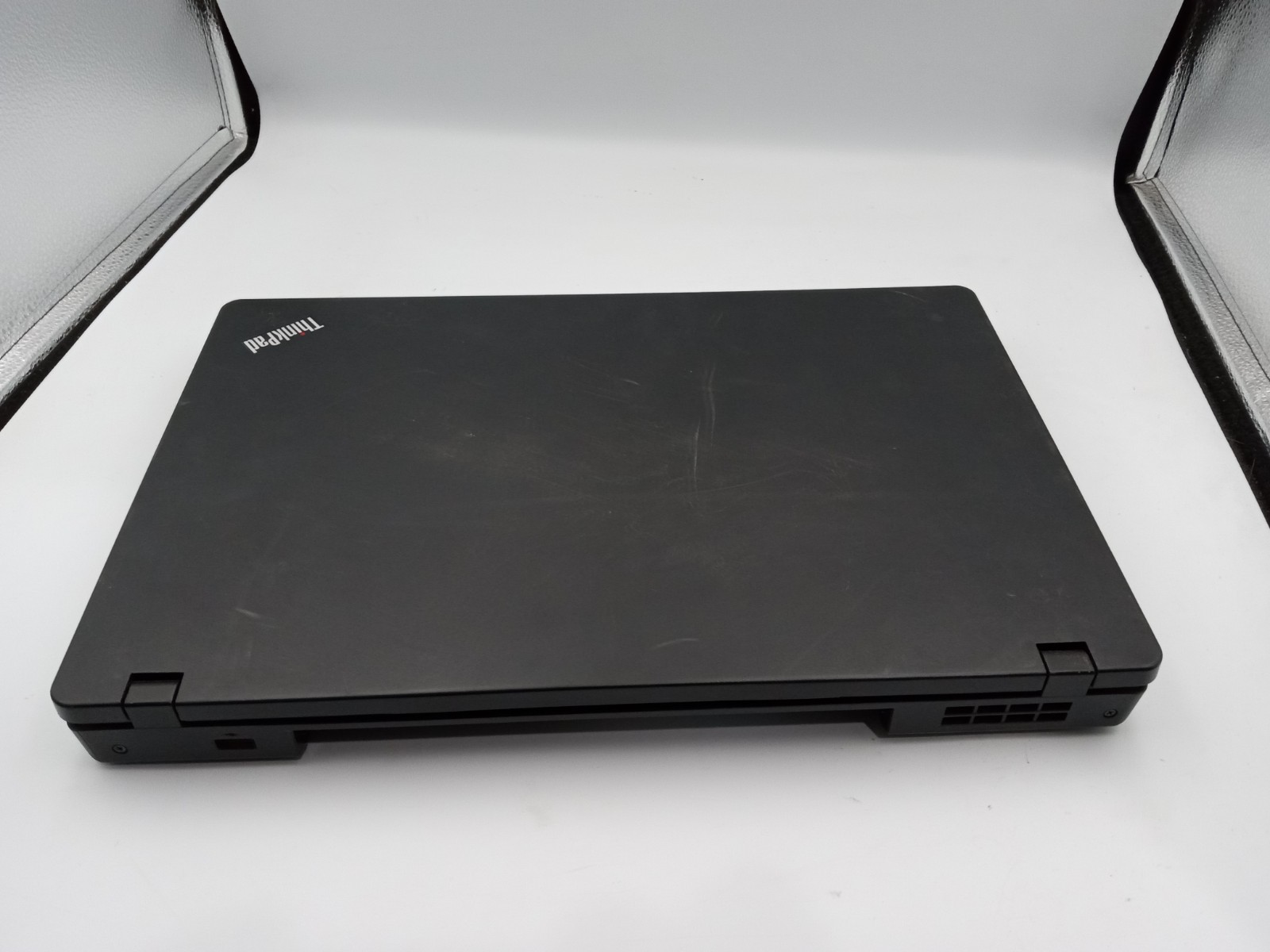Lenovo Thinkpad Edge 15 Laptop Intel i3-380M 4GB RAM – CRACKED SCREEN -RR