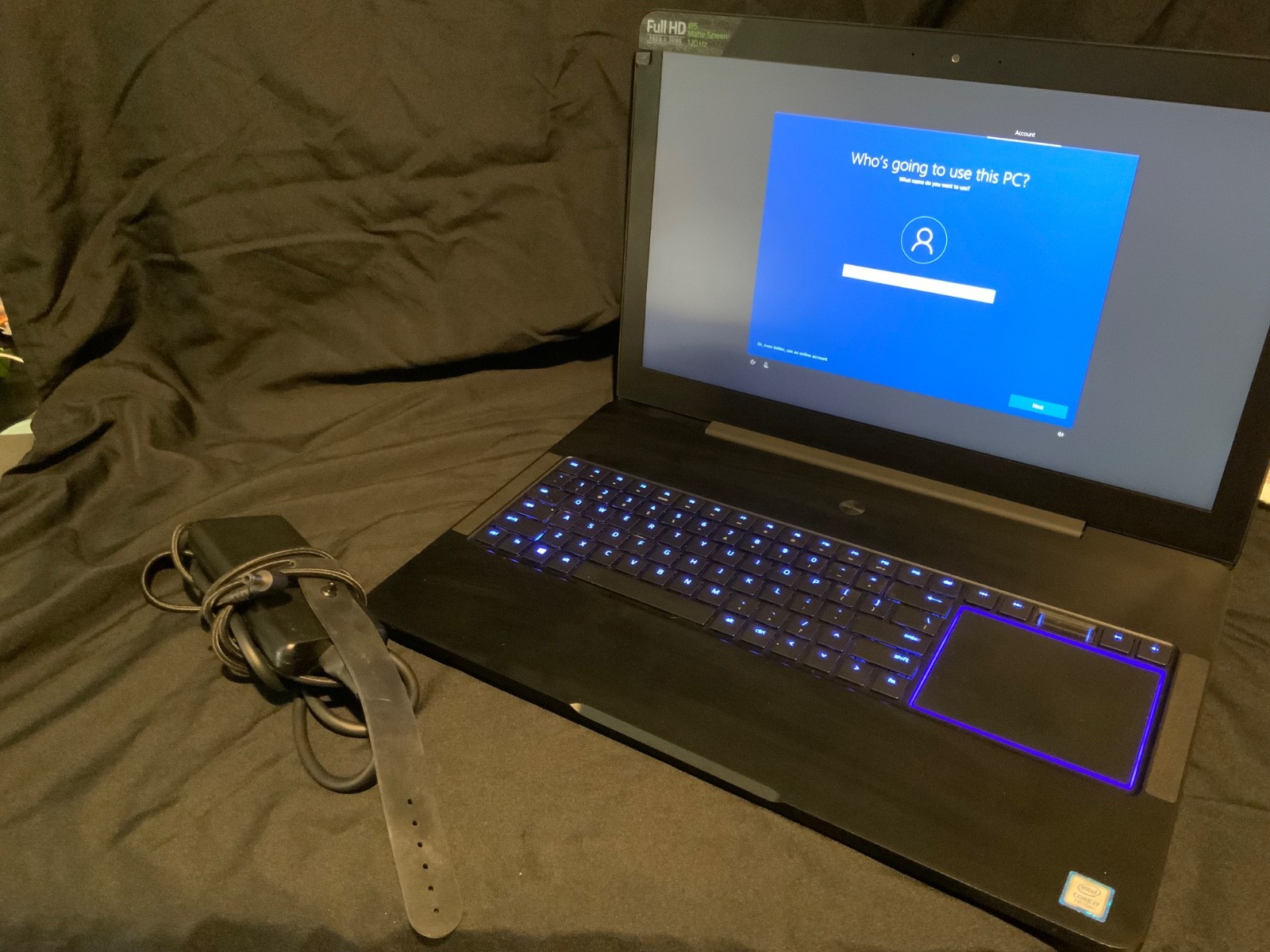 Razer Blade Pro 17.3″ (512GB SSD, Intel I7-9750H, 2.60 GHz, 16GB RAM) Laptop…