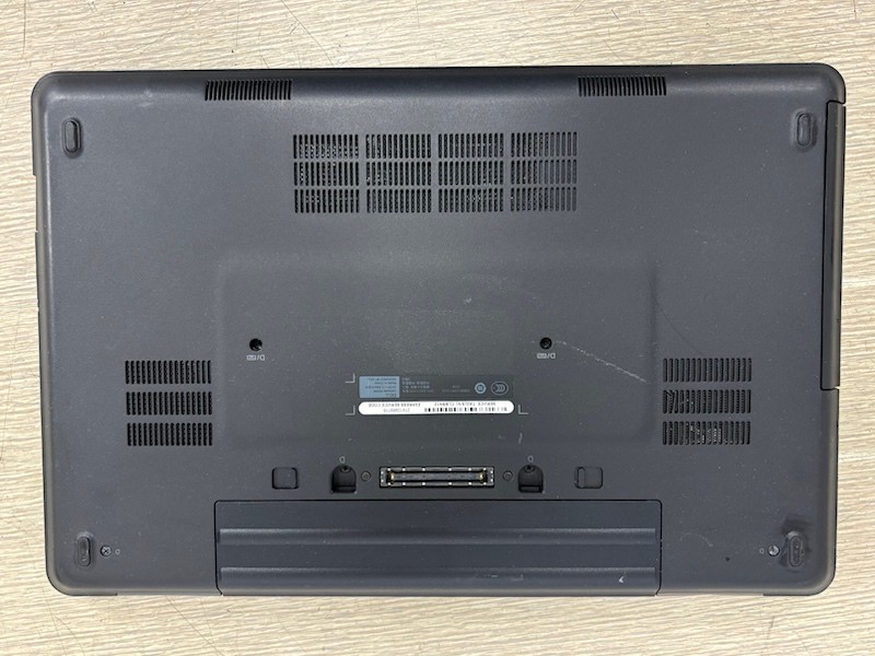 Dell Latitude E5540 15.6″ Laptop i5-4310U @2.0GHz 6GB RAM 320GB HDD Windows 10P