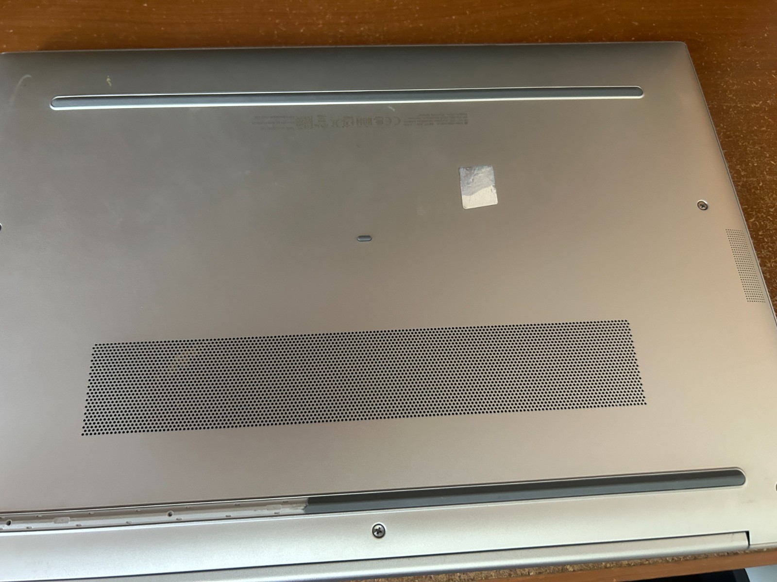 HP EliteBook 860 G11 Intel Ultra 7 165U/16GB RAM/512GB SSD