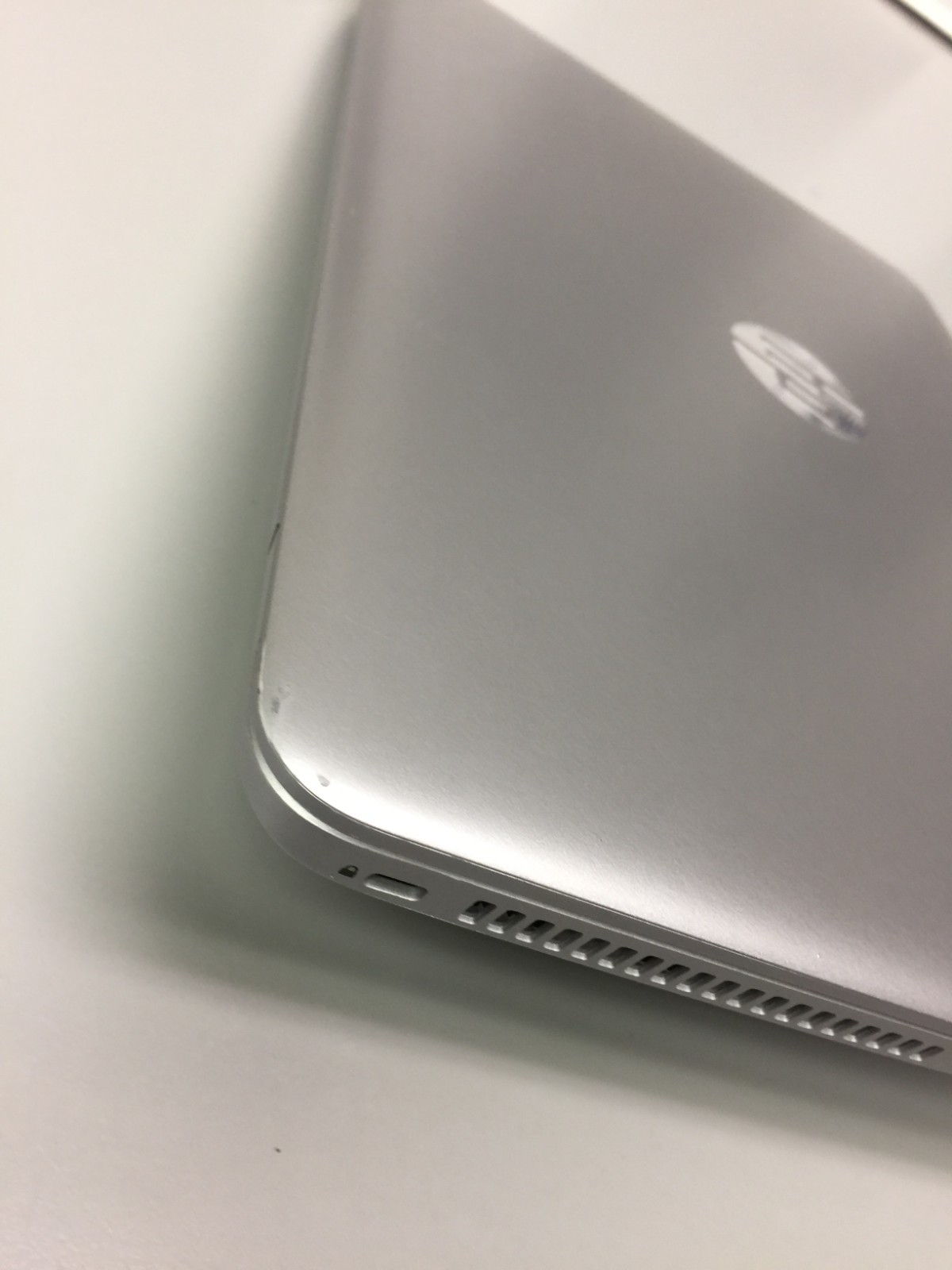 HP ProBook 440 G4 14″ Core i5 7th gen 2.50GHz, 8 GB RAM 256 GB SSD WIN 11 PRO