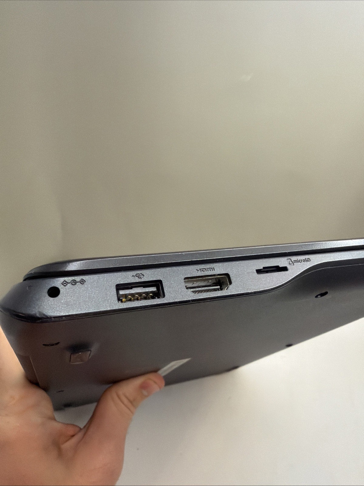 Samsung Chromebook 3 XE500C13-K02US (w/ charger) READ DESCRIPTION