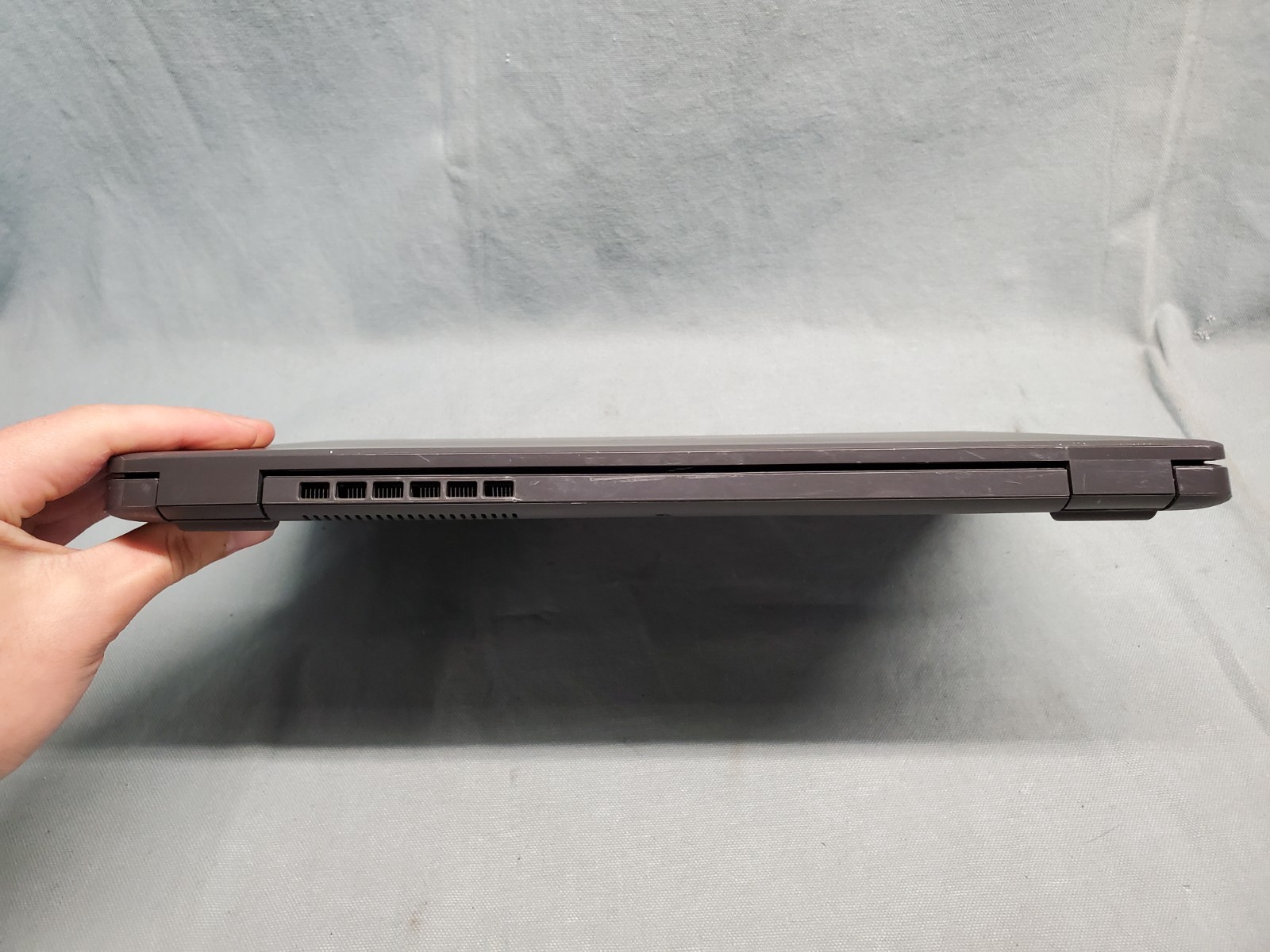 Dell Latitude 3410 i3 10110U 2.10GHz /4GB /NO SSD #2749