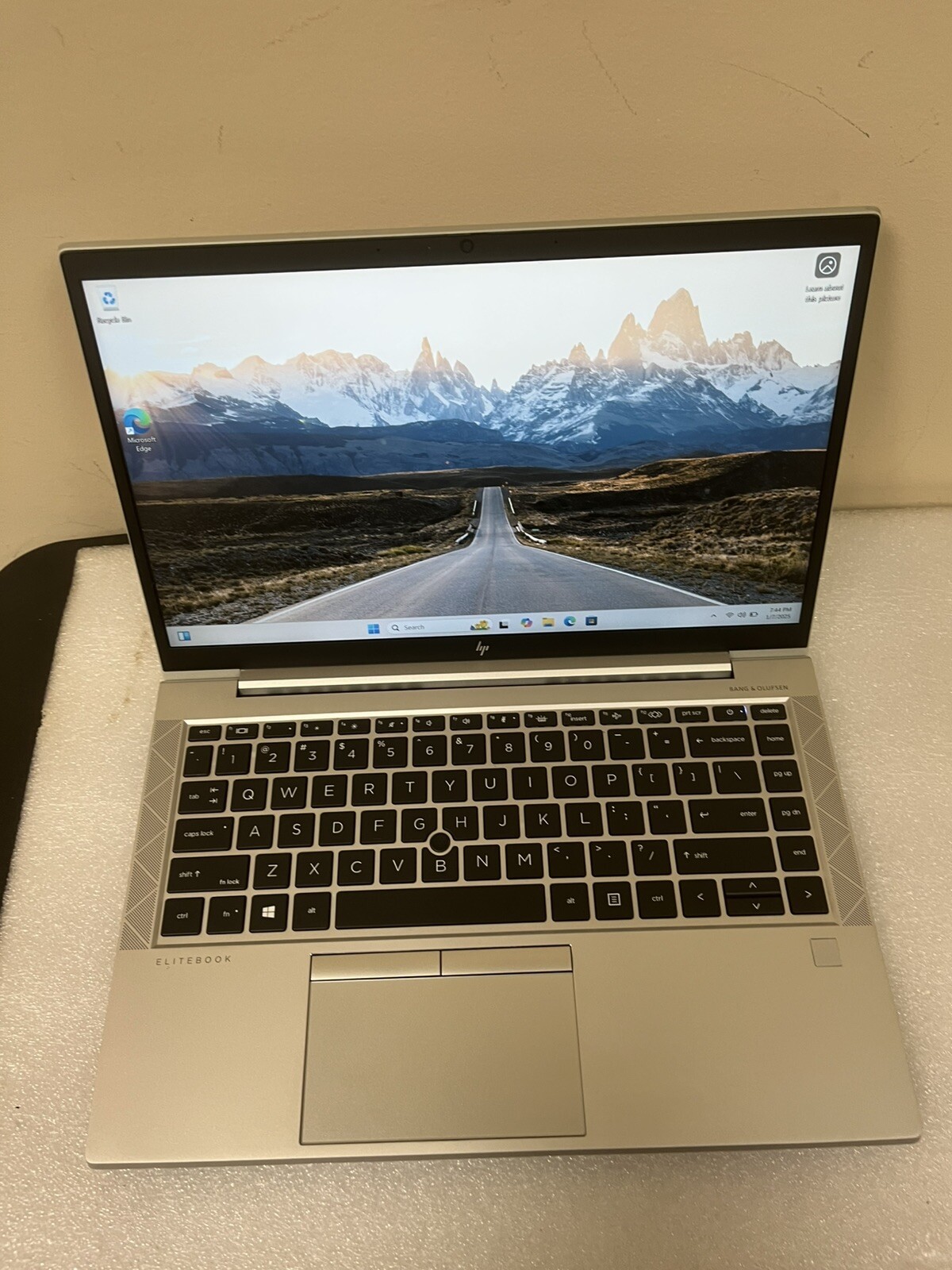 HP ELITEBOOK 845 G7 AMD RYZEN 5 PRO 4650U 16GB Ram 512GB SSD FHD Win11 Pro-111