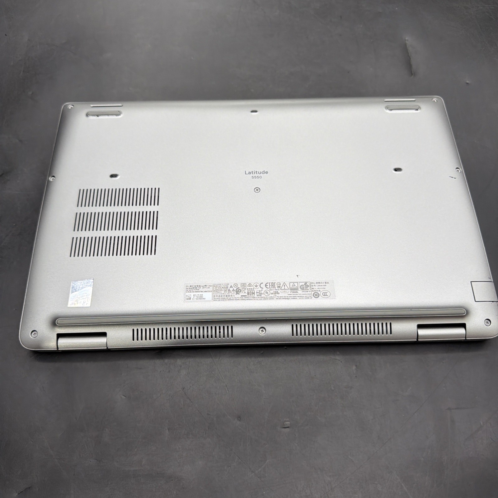 USED 2025 Dell Latitude 5550 Laptop 15.6” FHD (Ultra 7-165U 16GB RAM 512GB SSD)