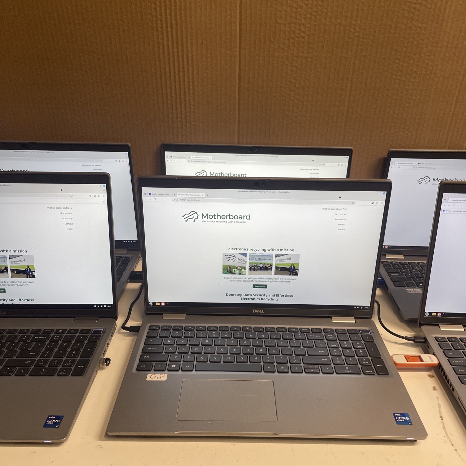 Dell 2x 5520 i7-1185G7 | 2x 5521 i7-11850H | 1x 5530 i7-1265U | 1x 5540 i7-1370P